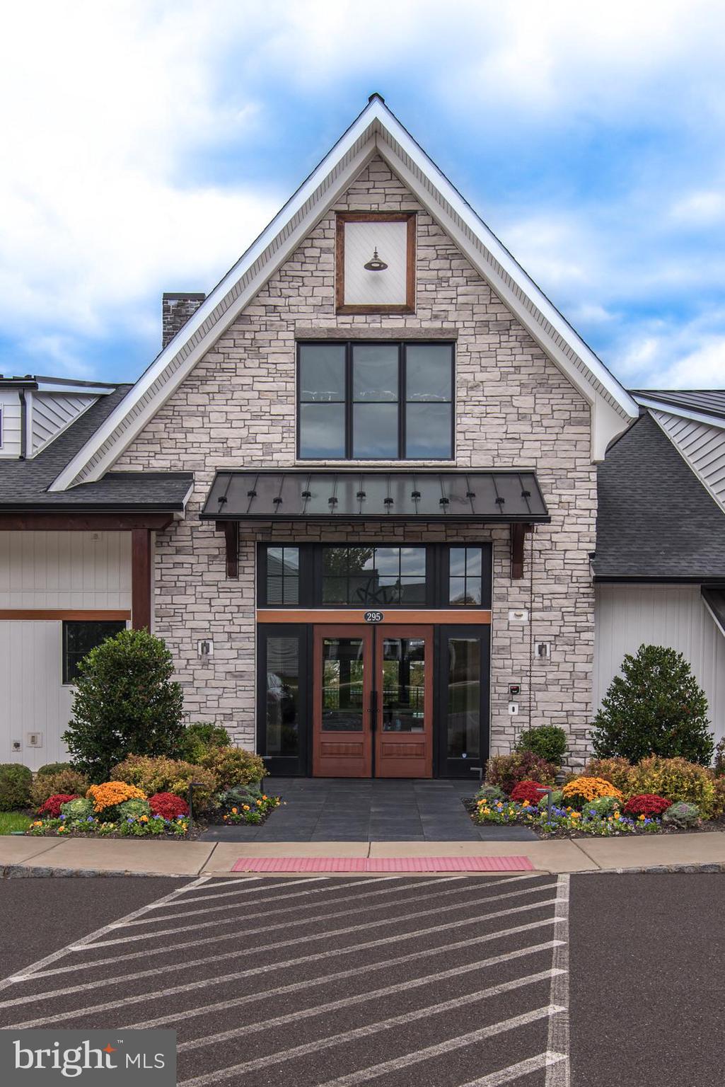 ENCLAVE AT THE PROMENADE - Residential