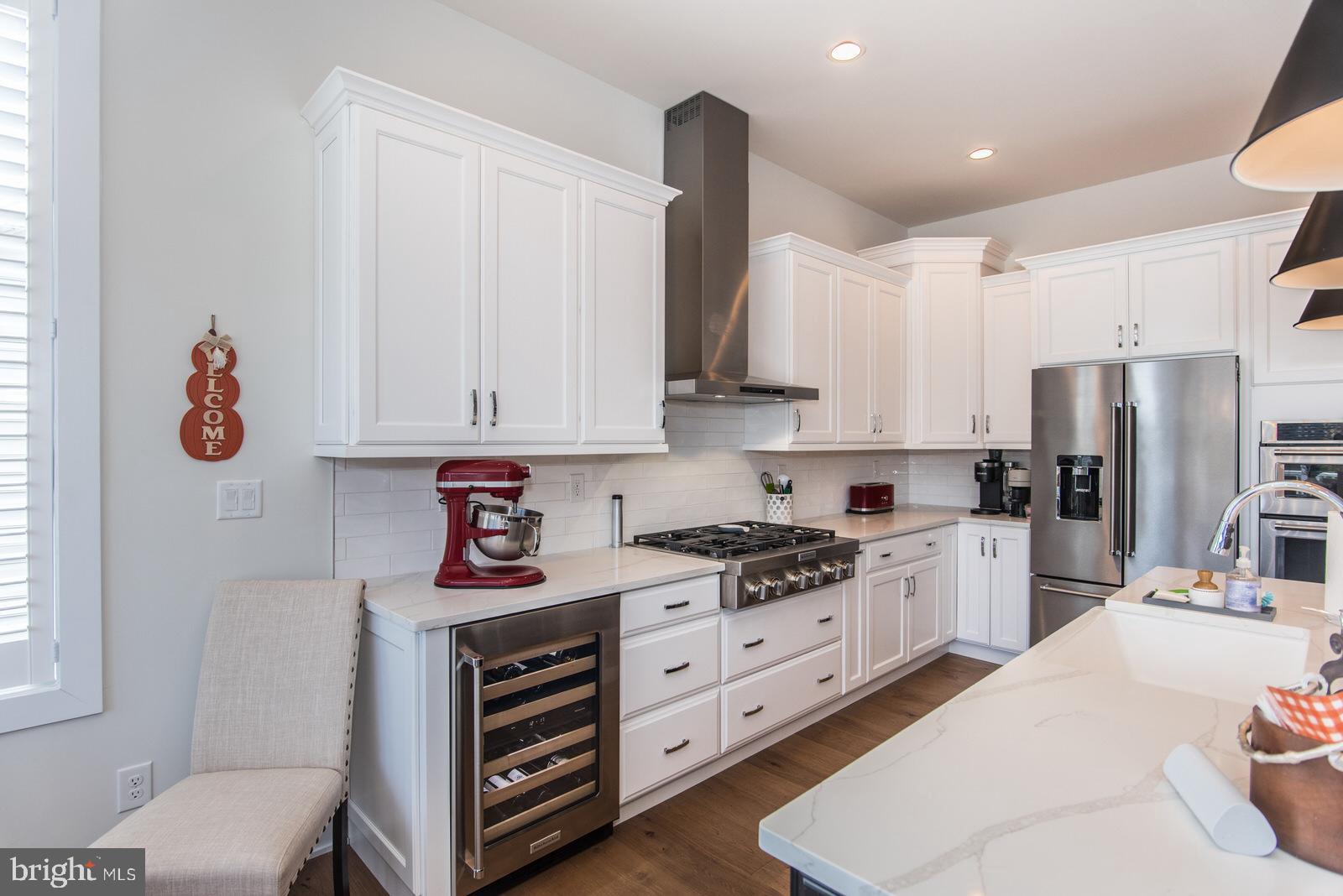 ENCLAVE AT THE PROMENADE - Residential