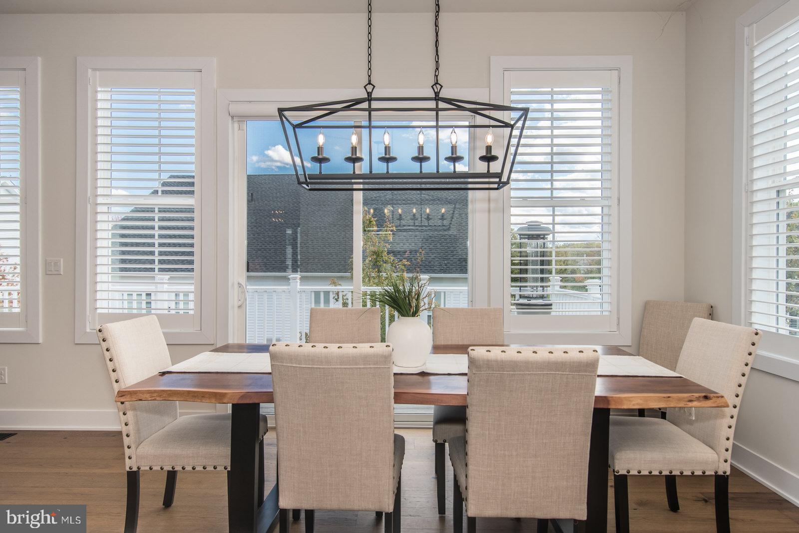 ENCLAVE AT THE PROMENADE - Residential