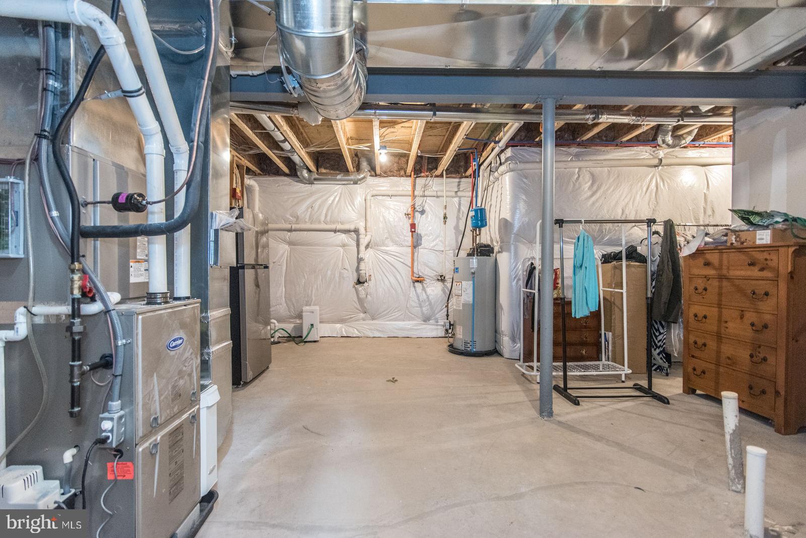 ENCLAVE AT THE PROMENADE - Residential