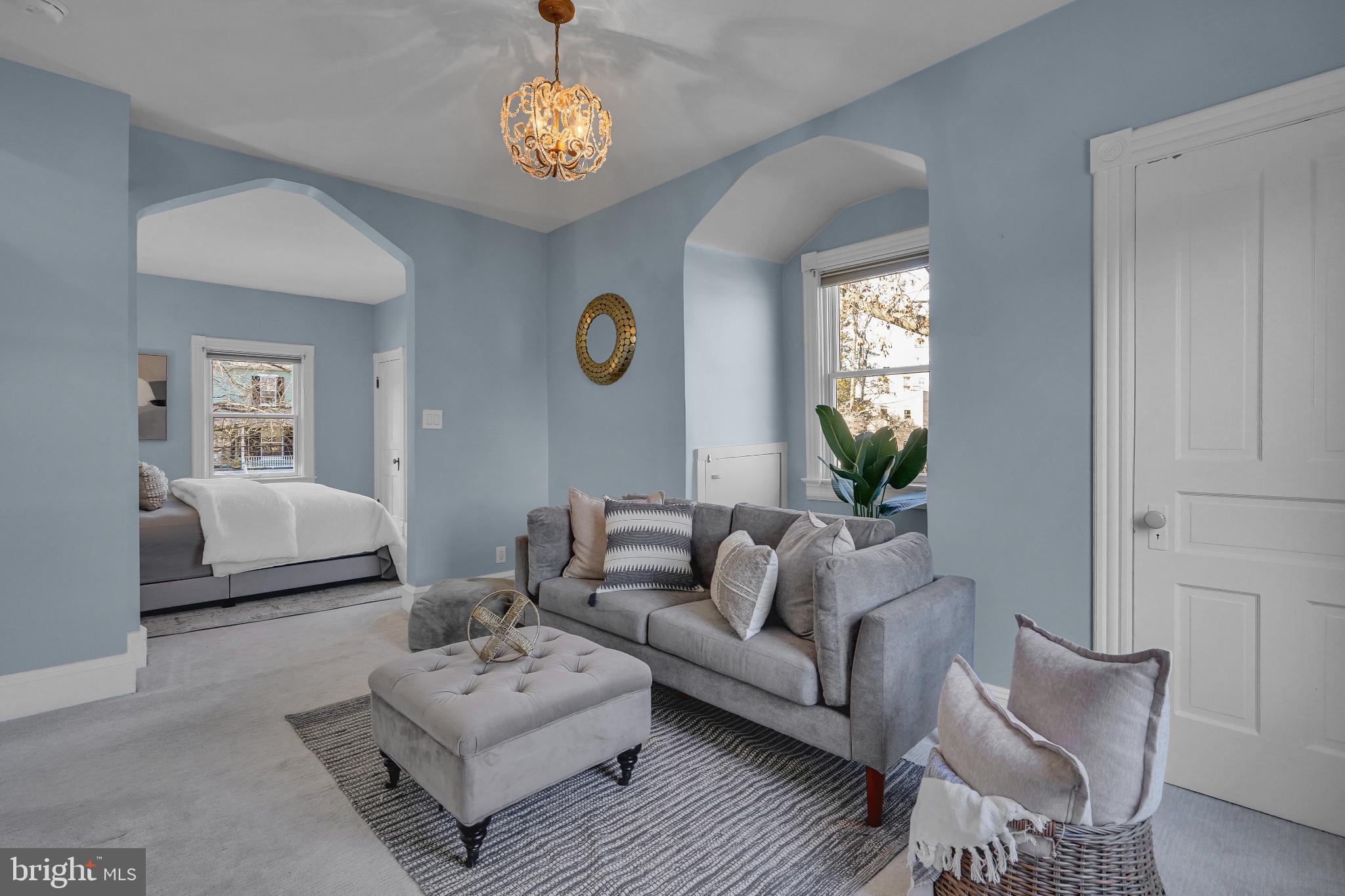 KENSINGTON - Residential