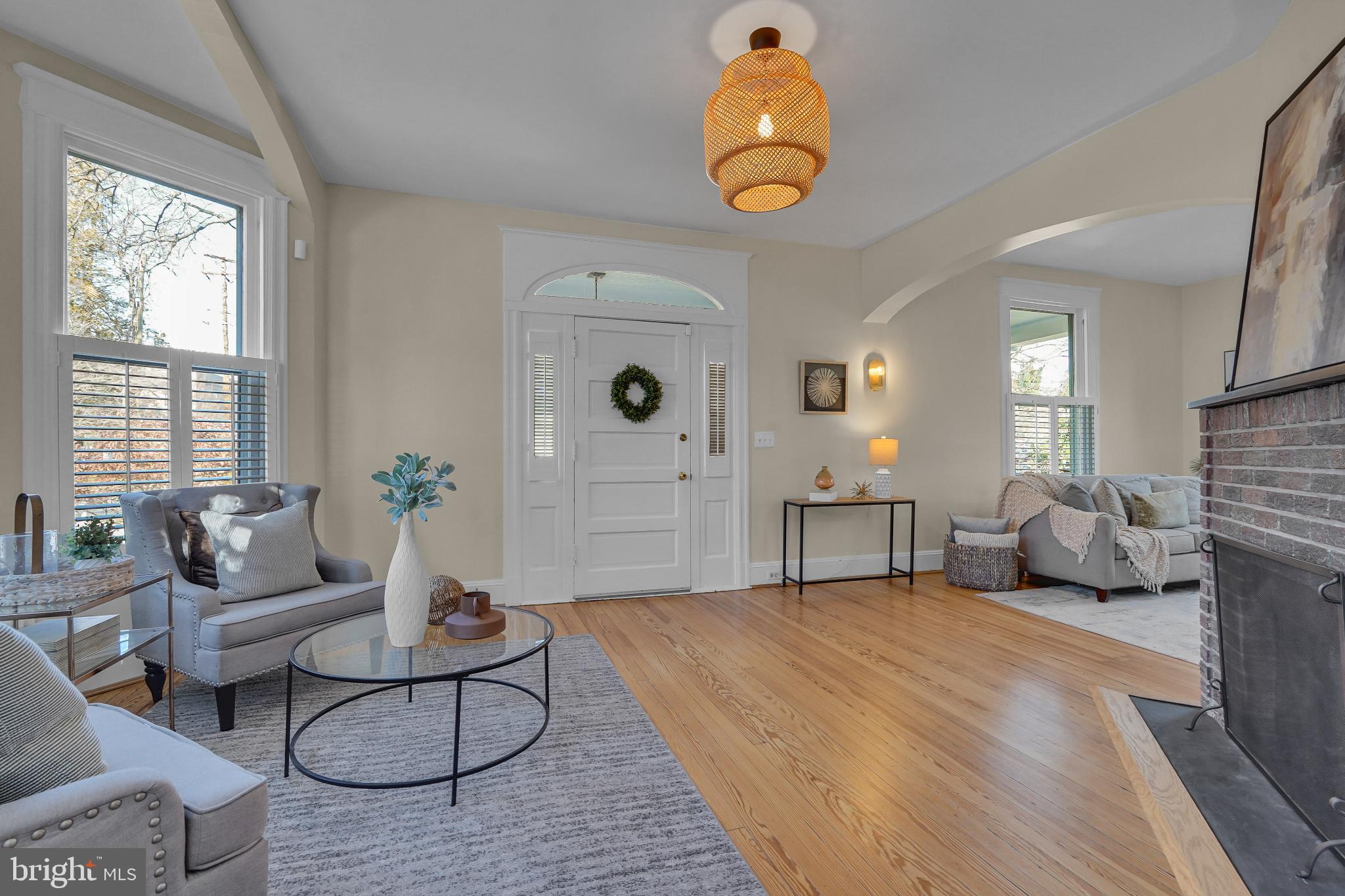 KENSINGTON - Residential