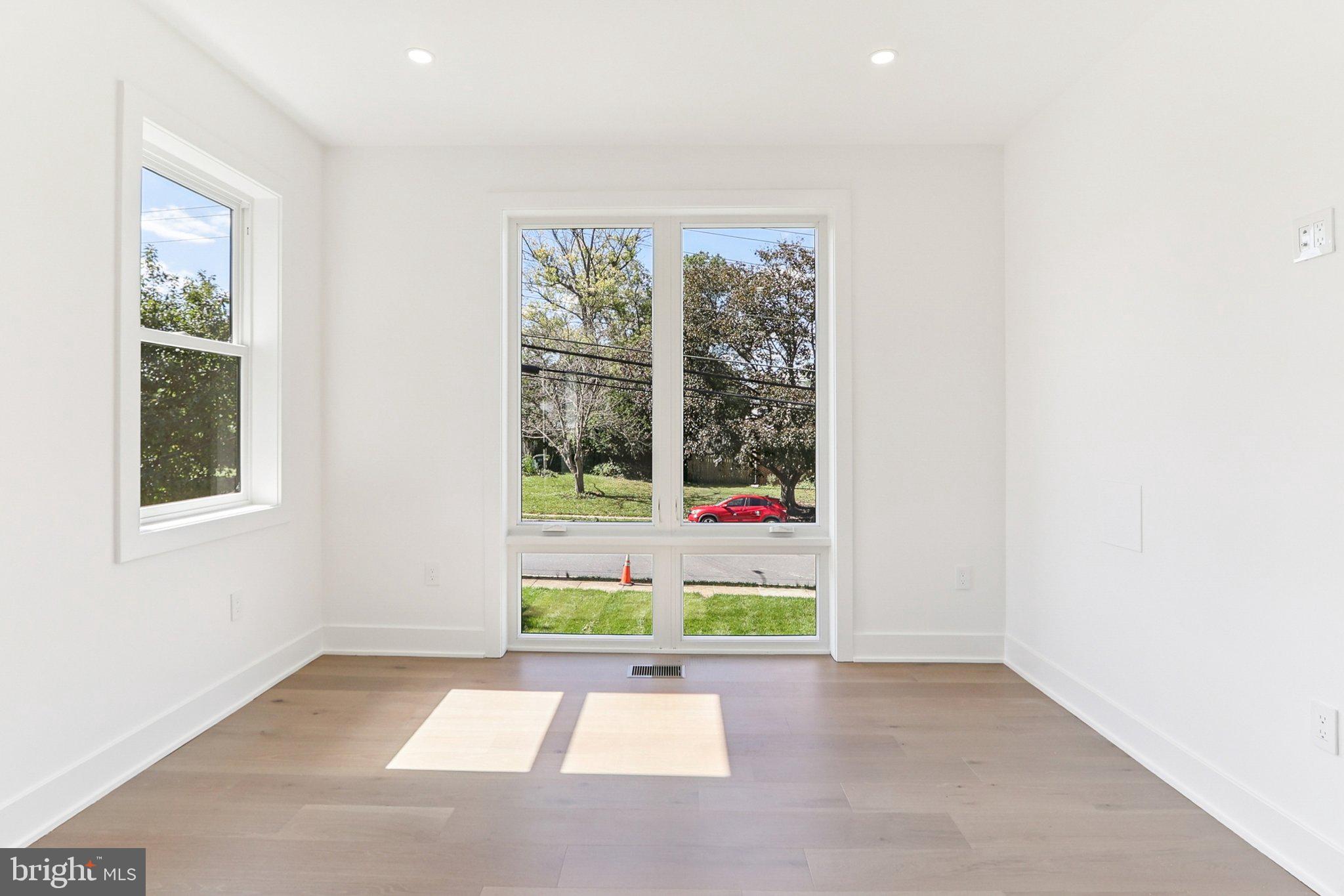 YORKSHIRE ACRES - Residential