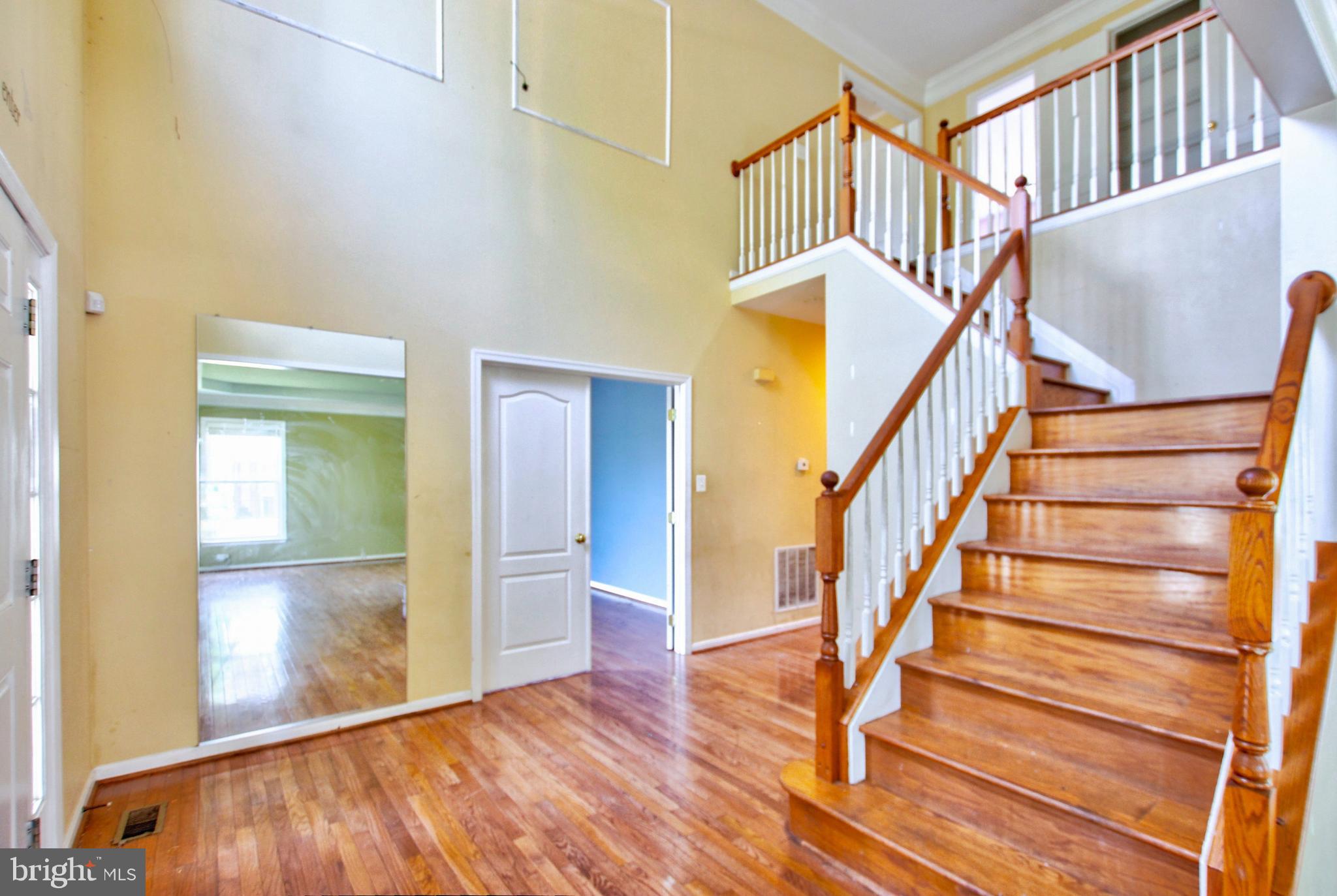 6927 IRONBRIDGE LANE