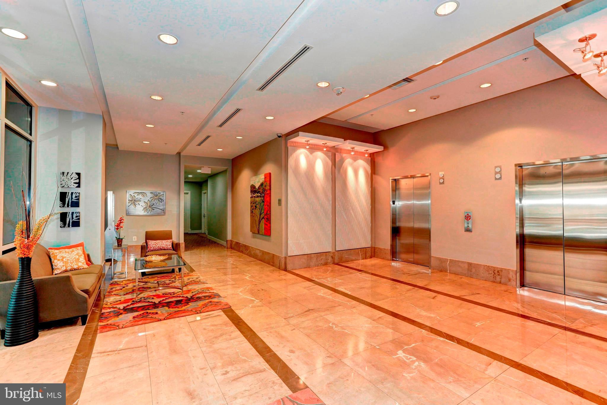 HAWTHORN - Residential Lease