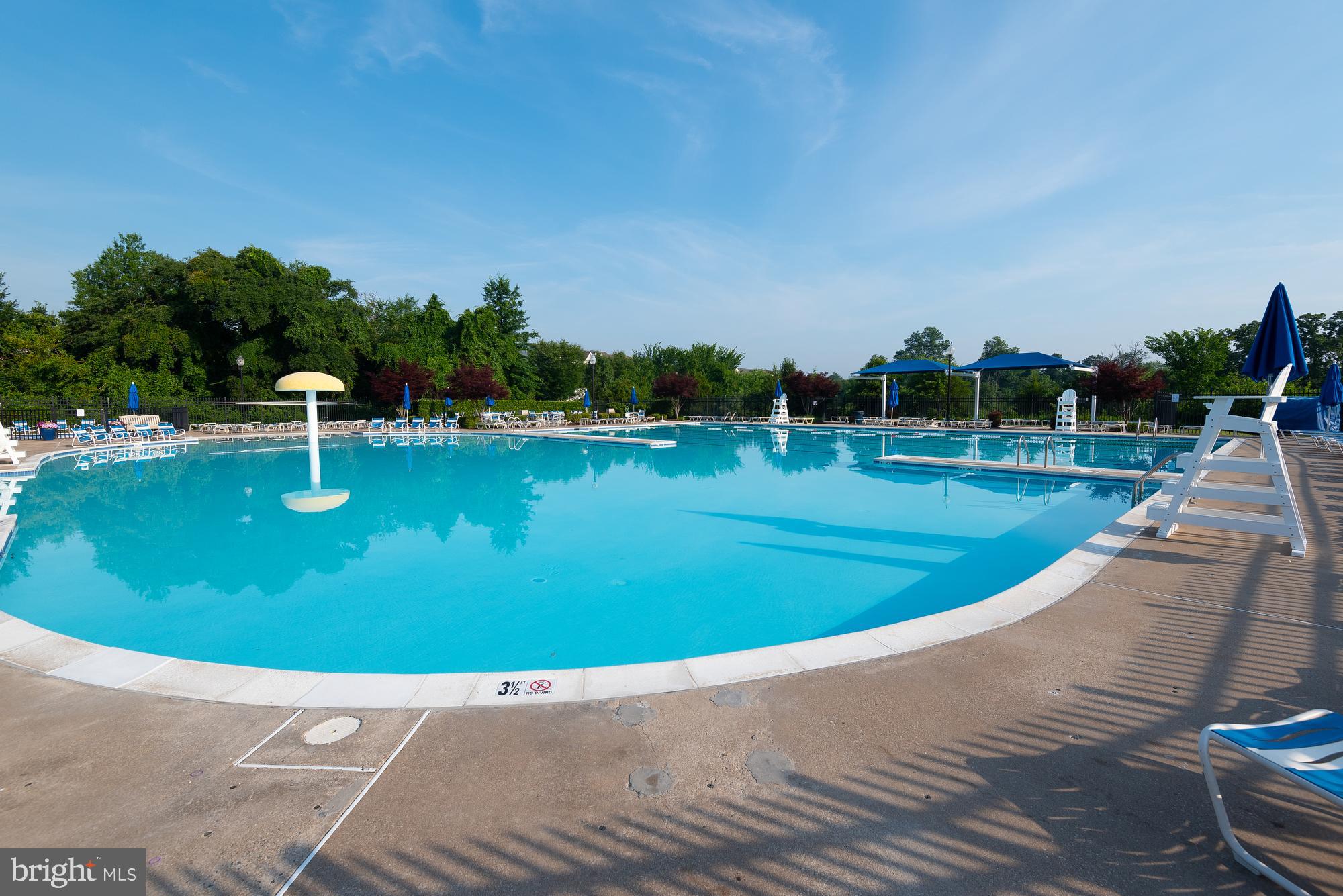 SOUTH RIDING - Residential Lease