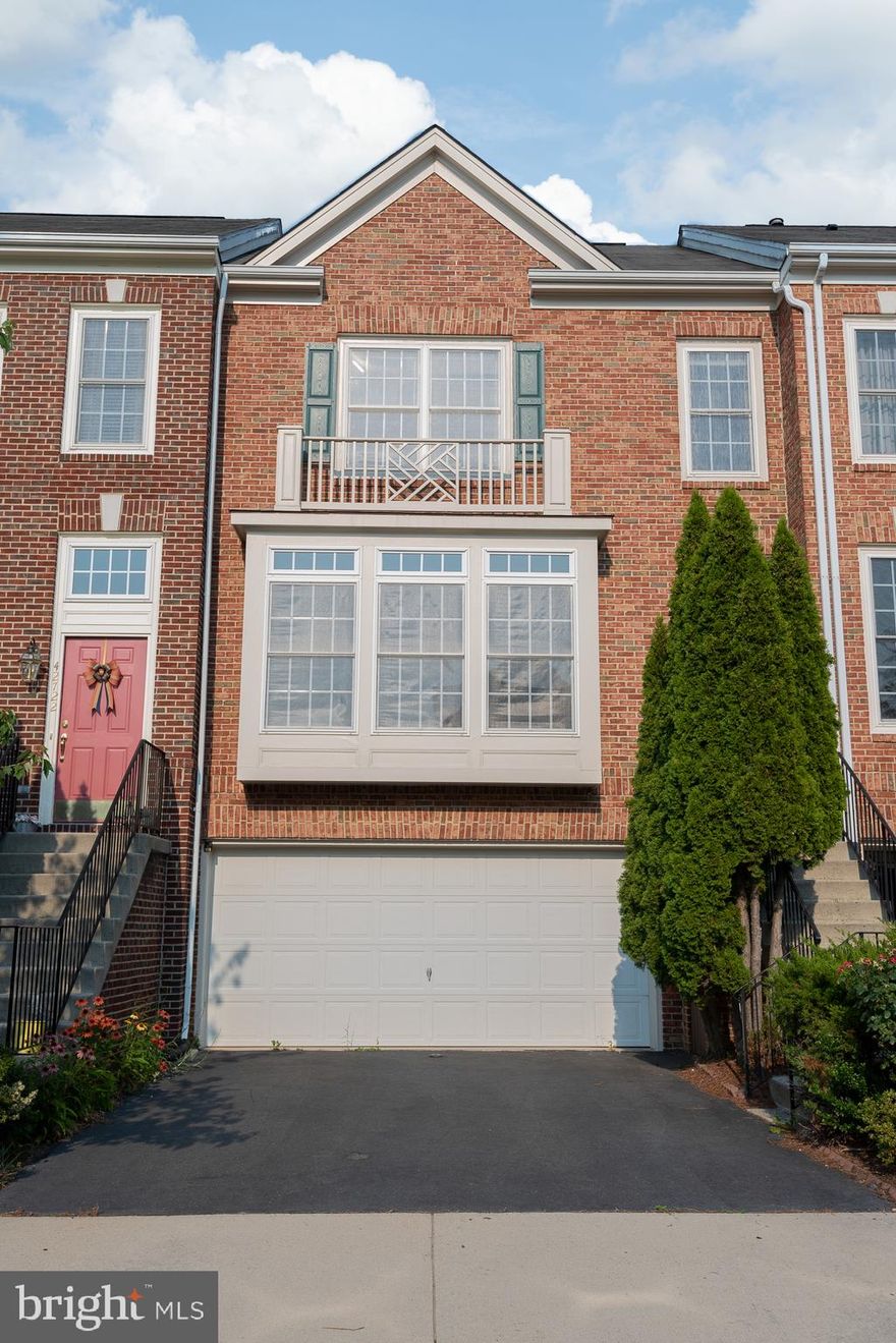 Looking for a beautifully maintained townhouse to call your own? 🏡 Look no further!

Step inside and fall in love with the spacious open layout 😍—a bright living and dining room with gleaming hardwood floors 🌟 that flows right into the stylish kitchen featuring granite countertops, stainless steel appliances 🍽️, and a cozy family room (or eat-in kitchen) that spans the back of the home and opens up to a great deck—perfect for entertaining! 🎉🌳

Head upstairs to the roomy primary suite 🛏️ with vaulted ceilings, a walk-in closet 👗, and a spa-like bath that’s ready to pamper you—with a soaking tub 🛁, separate shower 🚿, and dual vanities 💫.

Don't miss the lower level! Picture yourself curled up by the fireplace 🔥 on a crisp fall evening 🍂...

Take a deep breath… you're home. ❤️