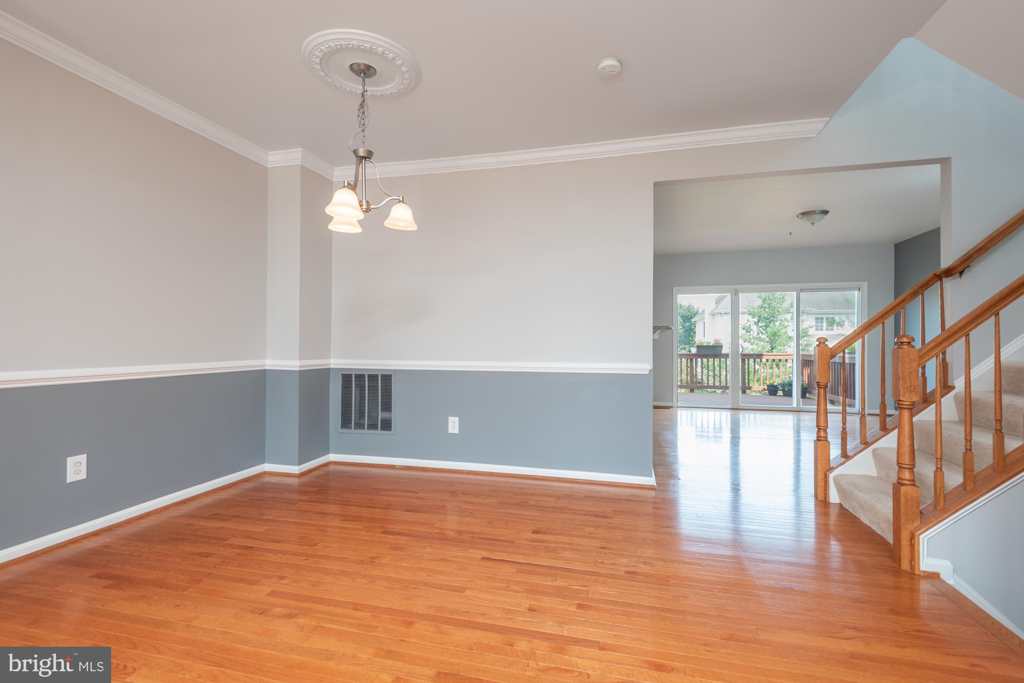 SOUTH RIDING - Residential Lease