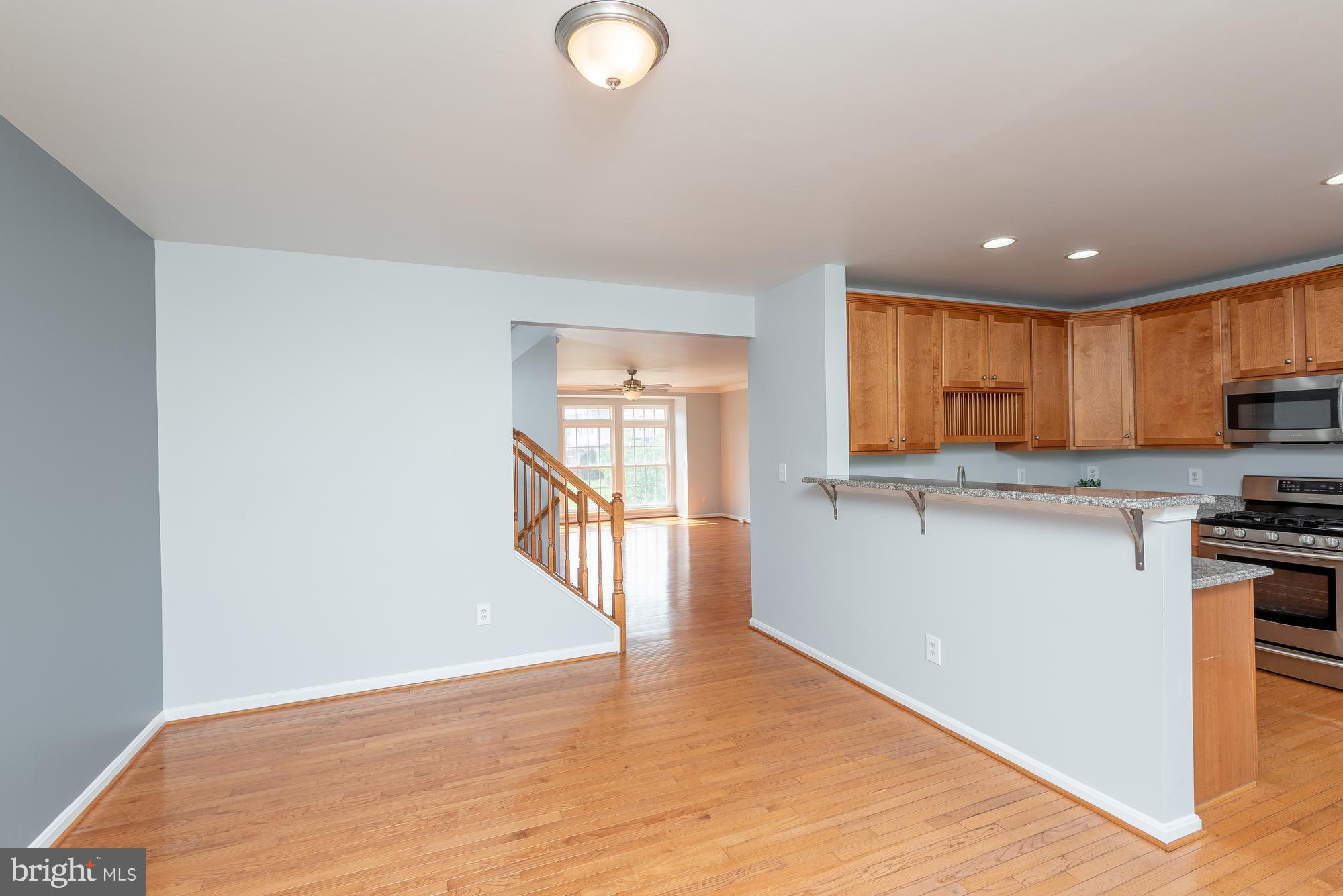 SOUTH RIDING - Residential Lease