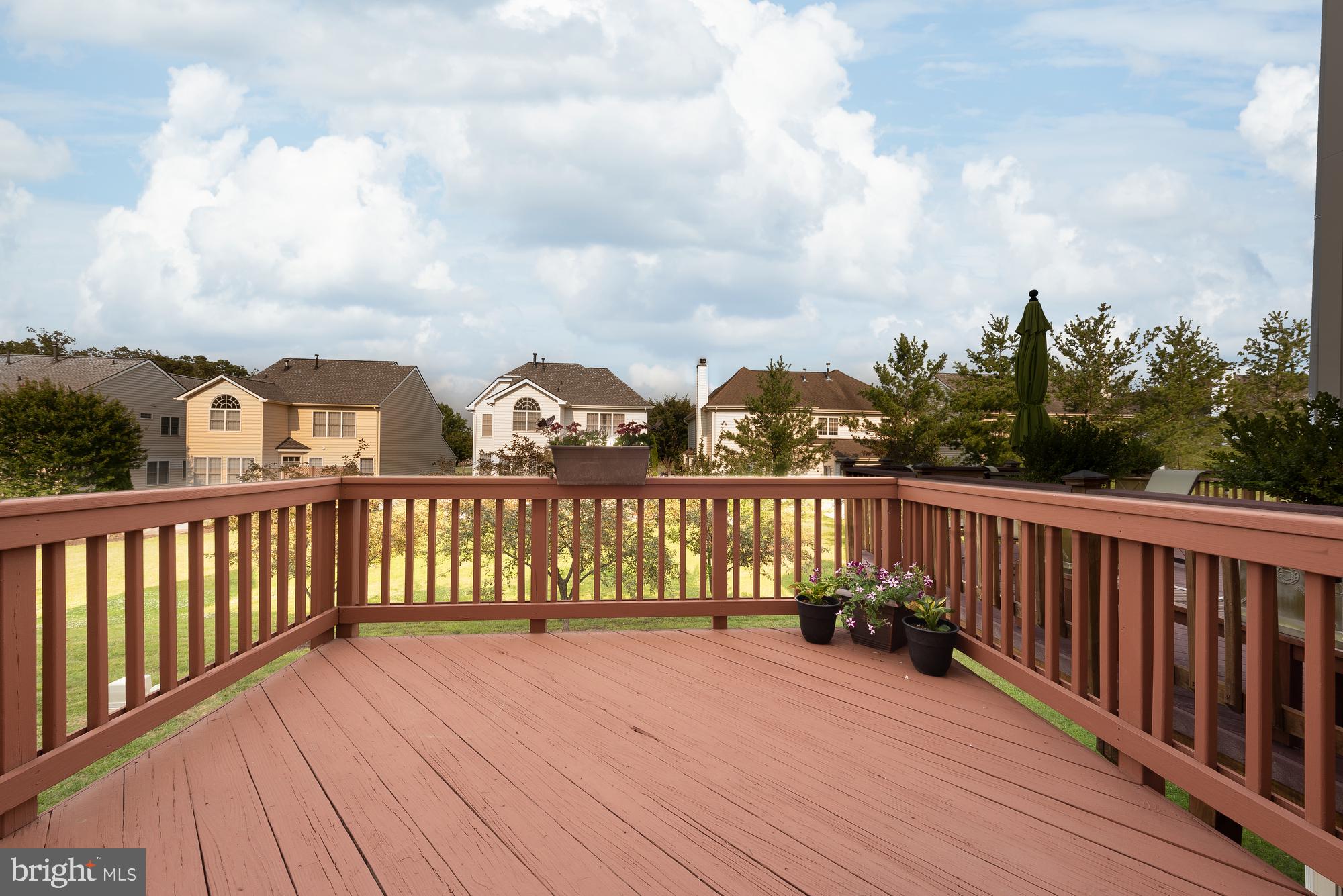 SOUTH RIDING - Residential Lease