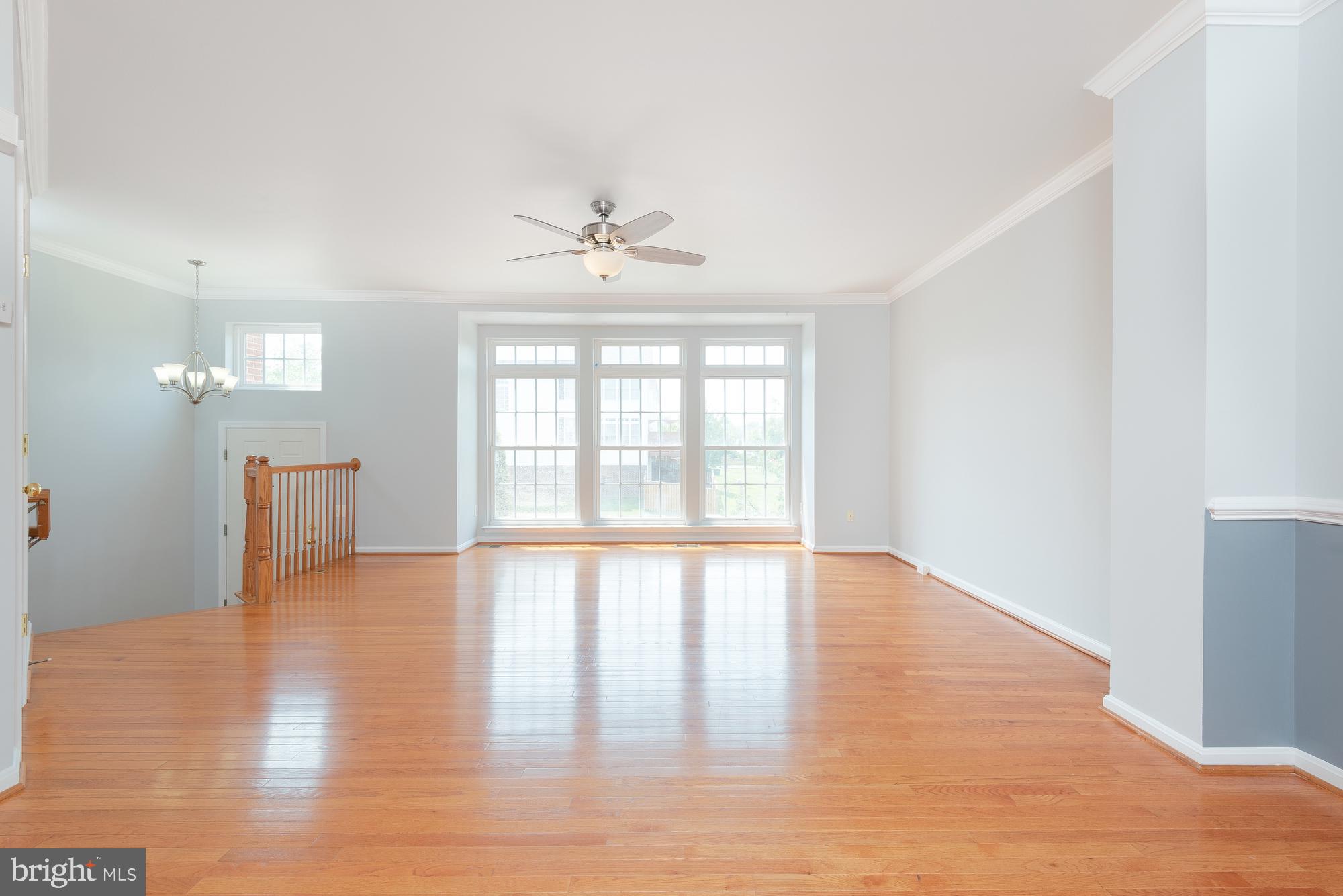 SOUTH RIDING - Residential Lease