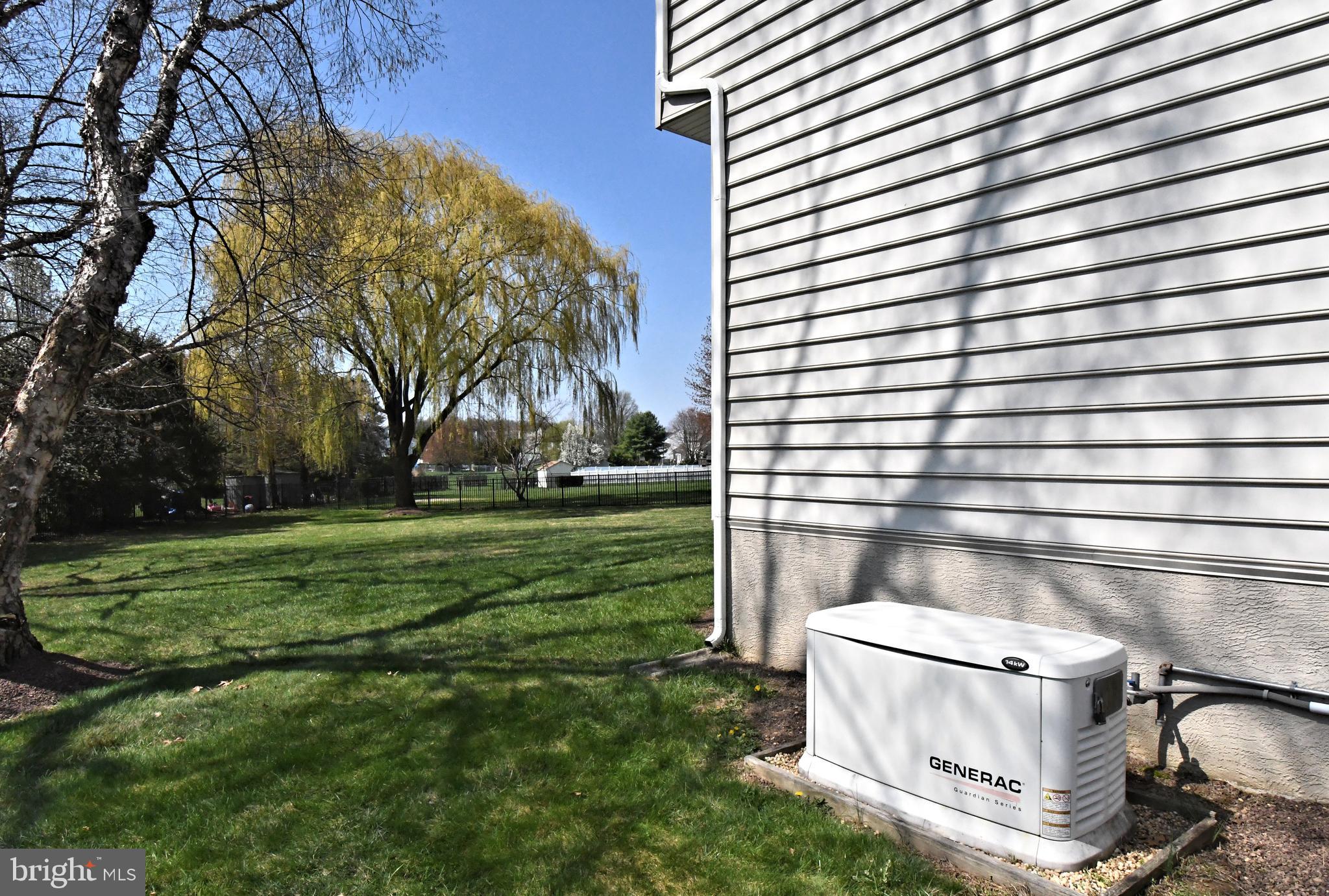 NORTHAMPTON CROSSG - Residential