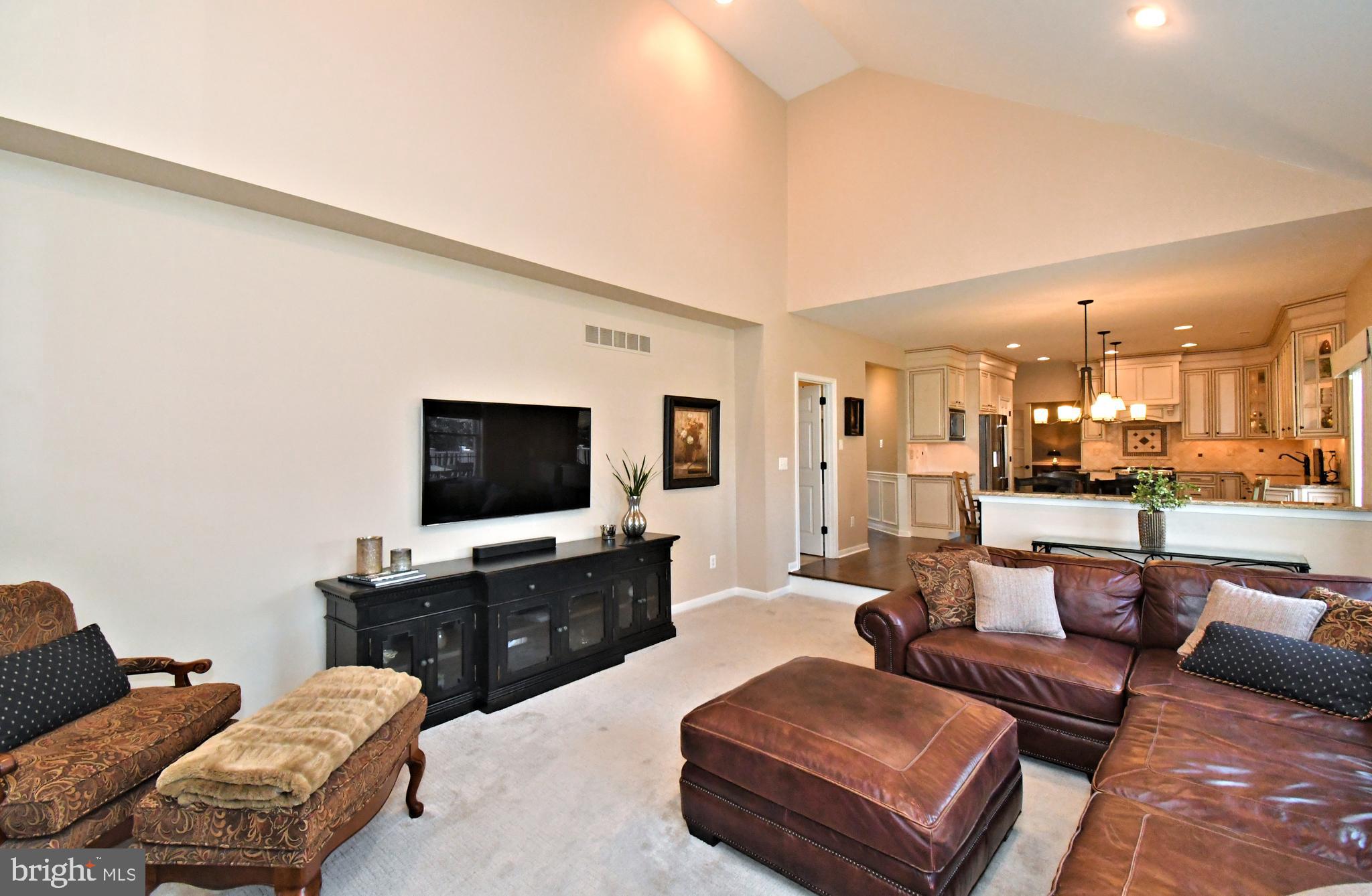 NORTHAMPTON CROSSG - Residential