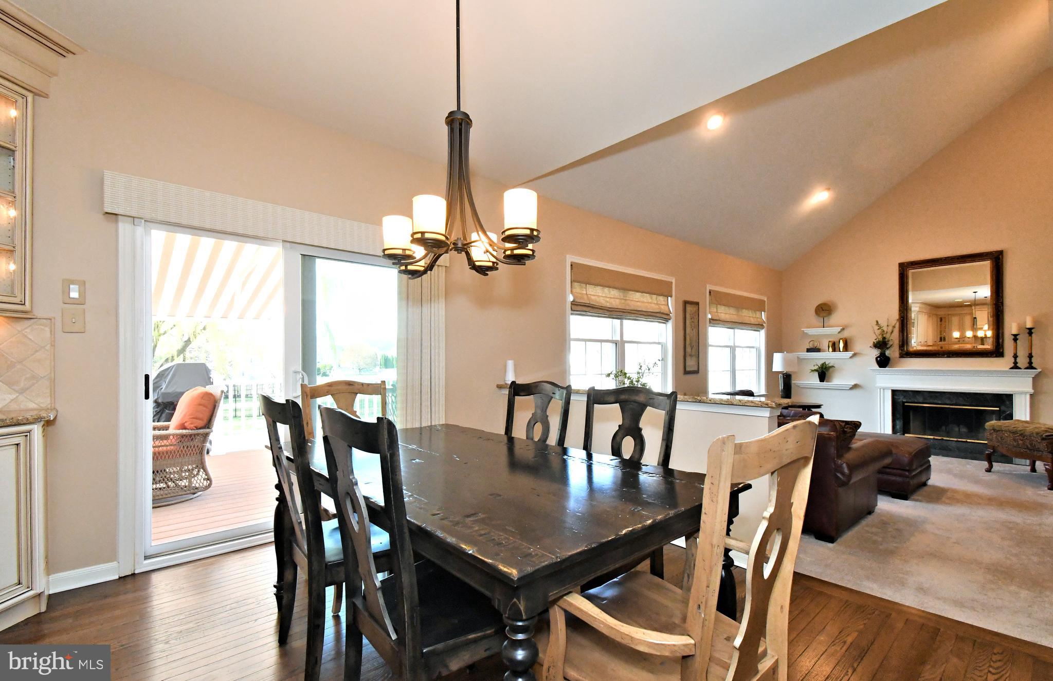 NORTHAMPTON CROSSG - Residential