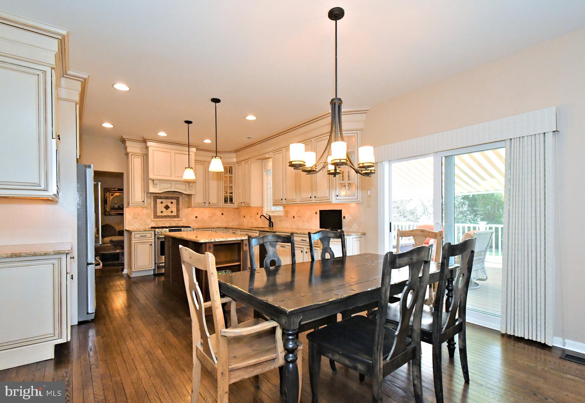 NORTHAMPTON CROSSG - Residential