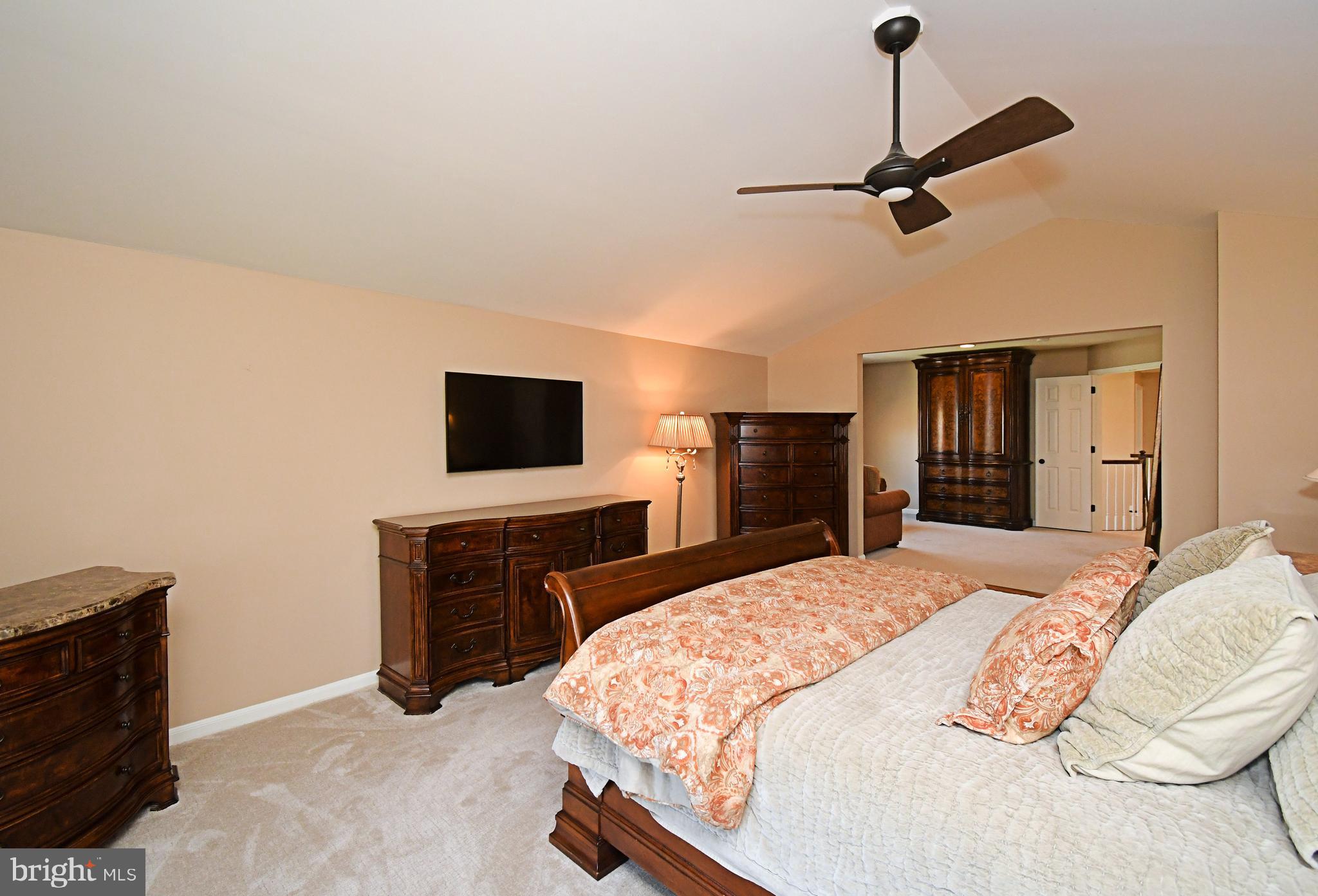 NORTHAMPTON CROSSG - Residential