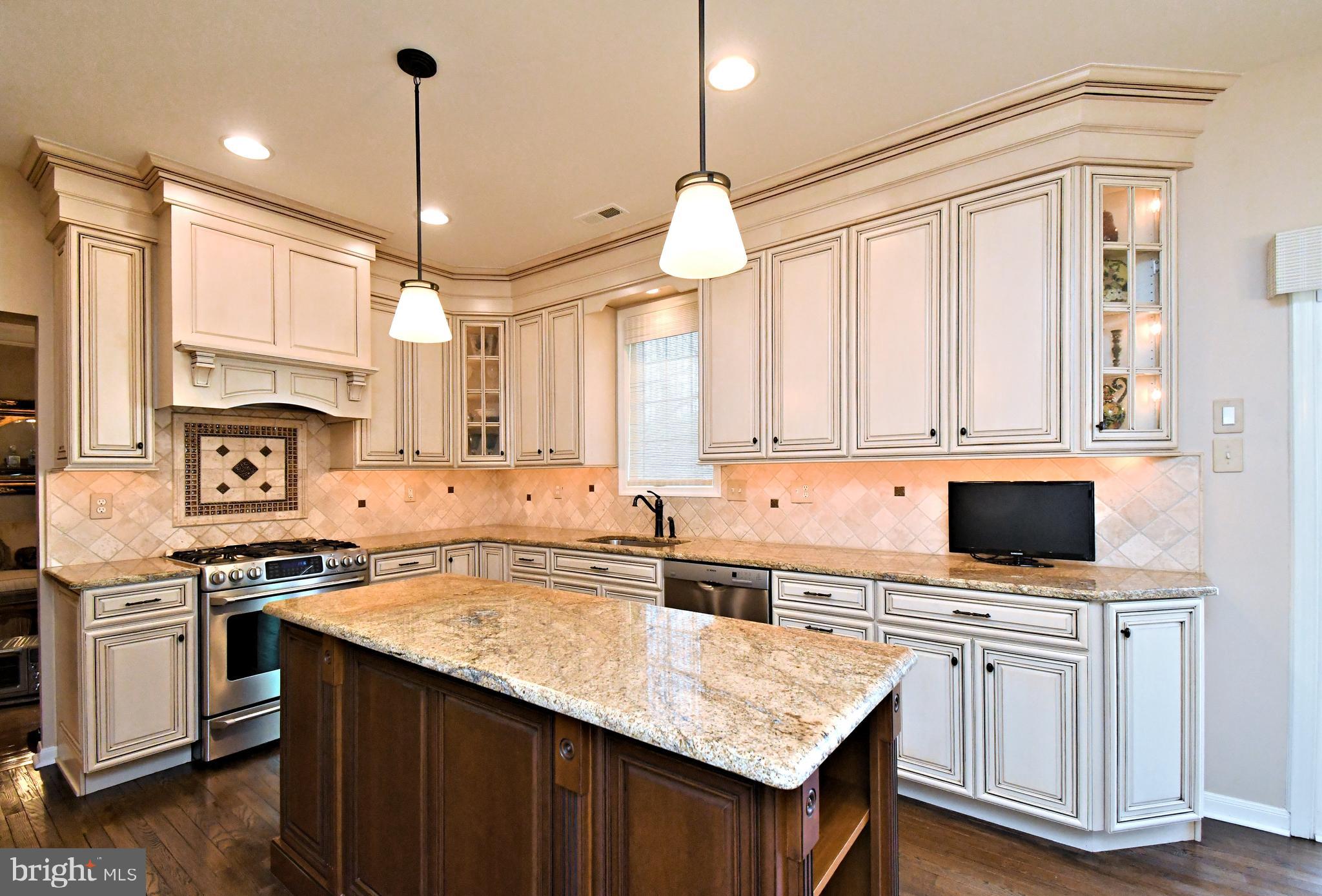 NORTHAMPTON CROSSG - Residential