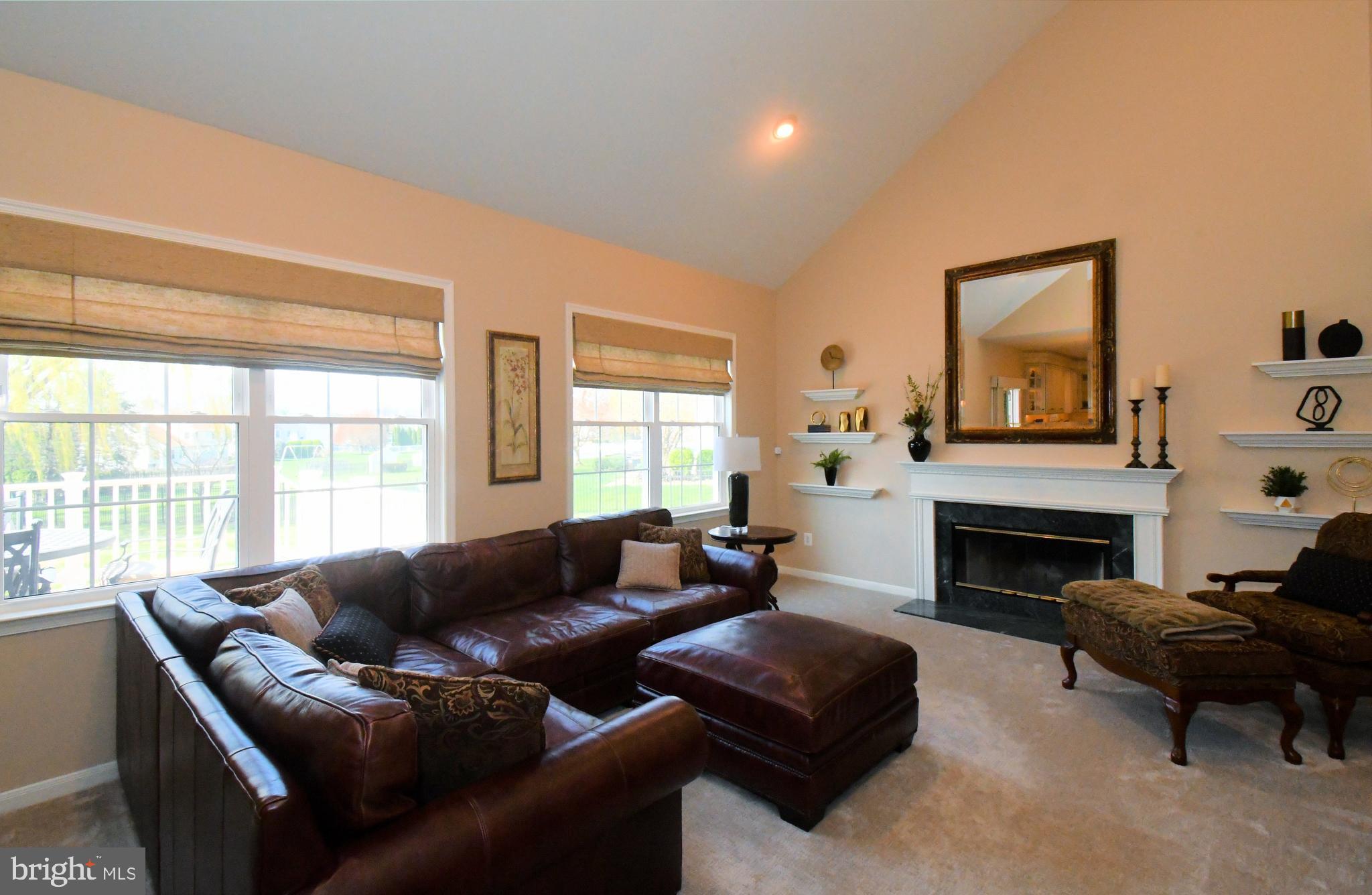 NORTHAMPTON CROSSG - Residential