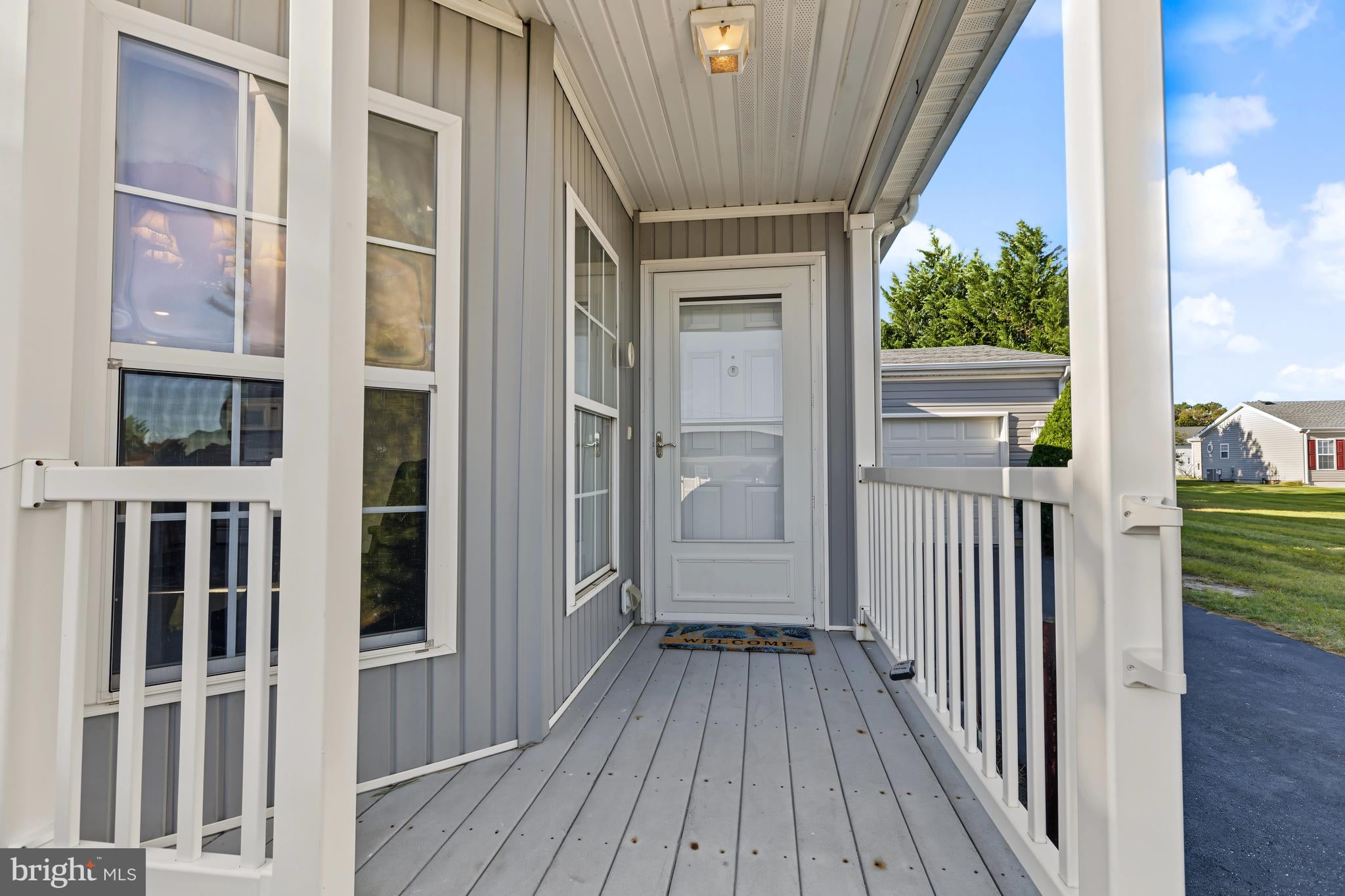 2 PINE GROVE AVENUE