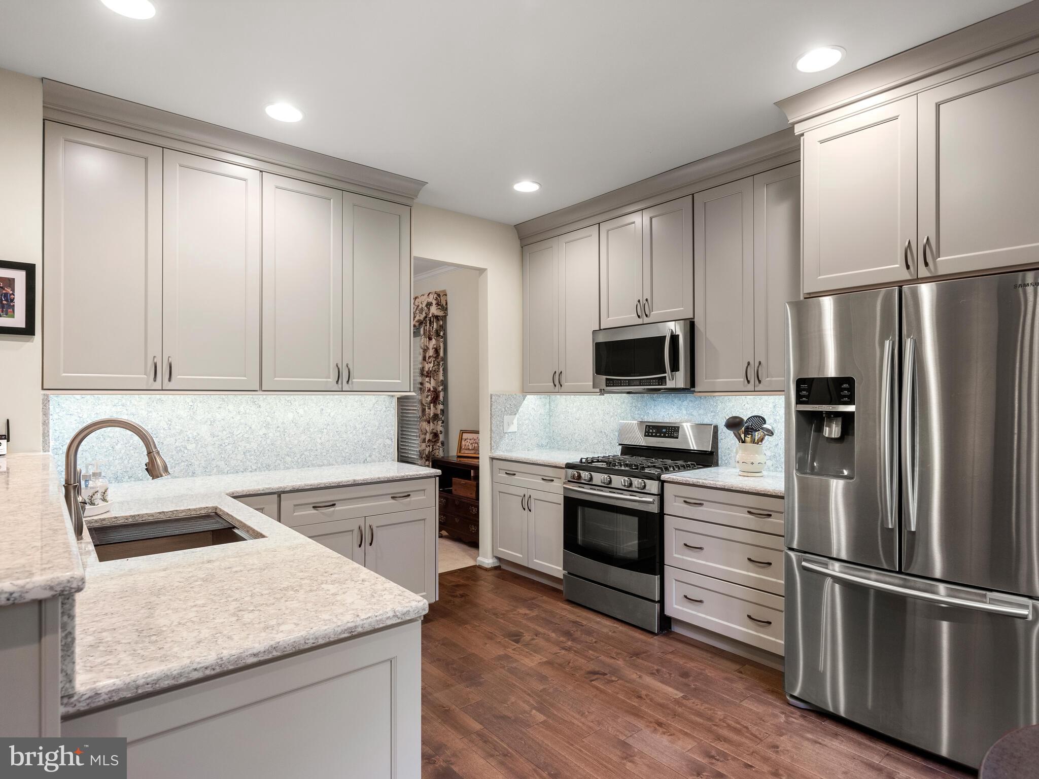 HERSHEYS MILL - Residential