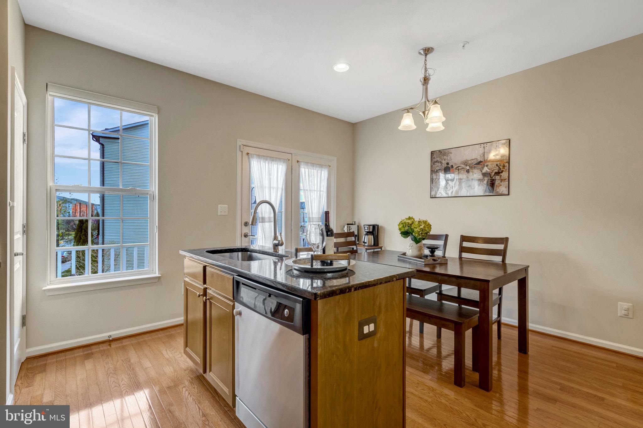 PARKSIDE AT MARKET CENTER - Residential