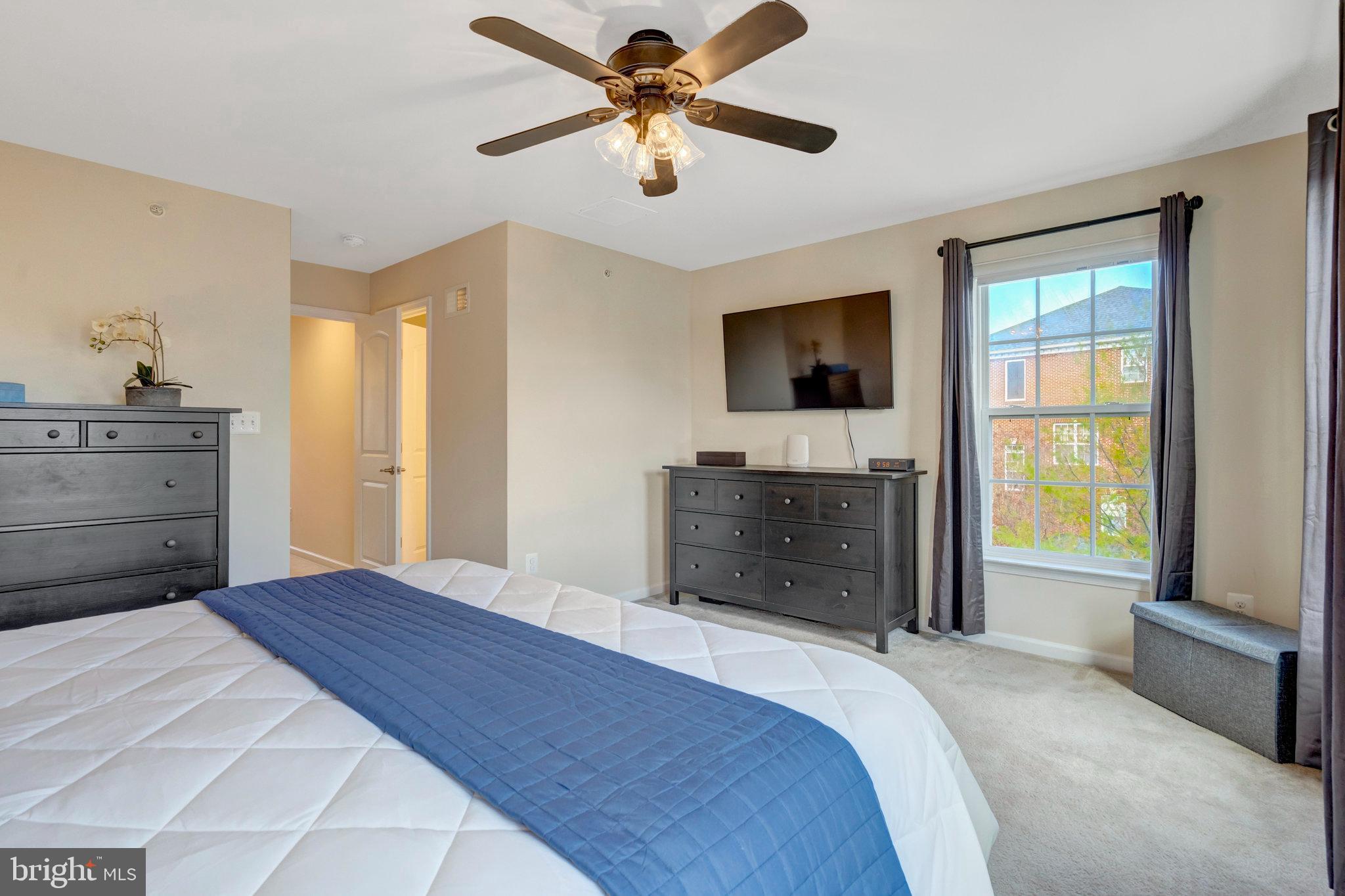 PARKSIDE AT MARKET CENTER - Residential