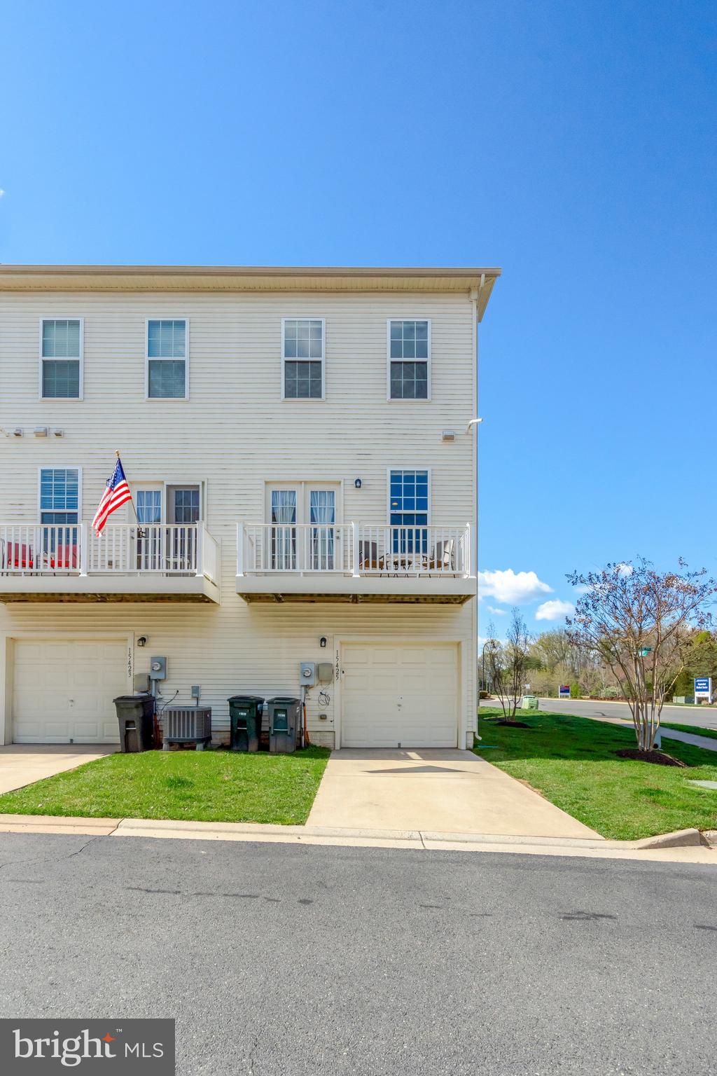 PARKSIDE AT MARKET CENTER - Residential