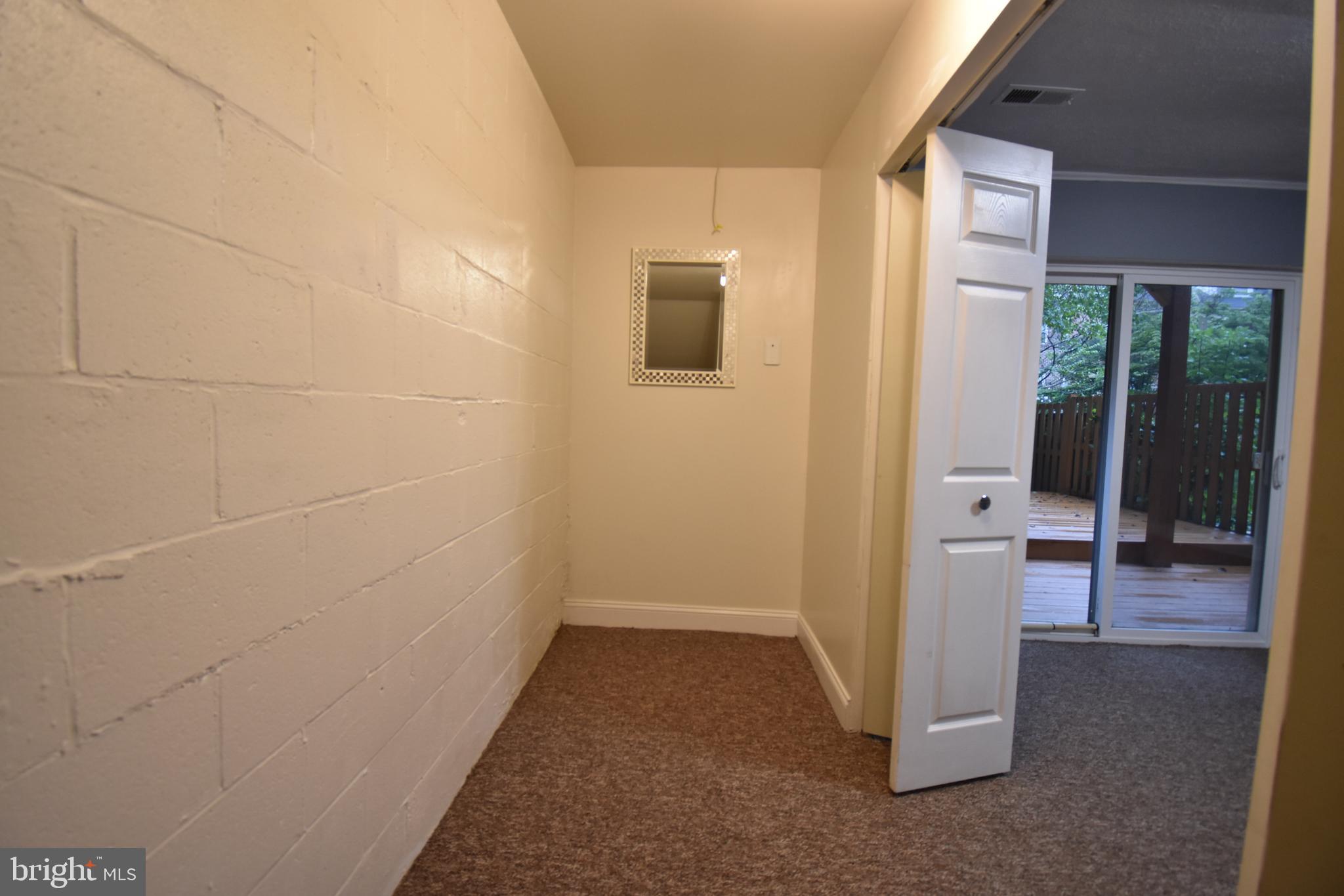 LOVETON FARMS - Residential Lease