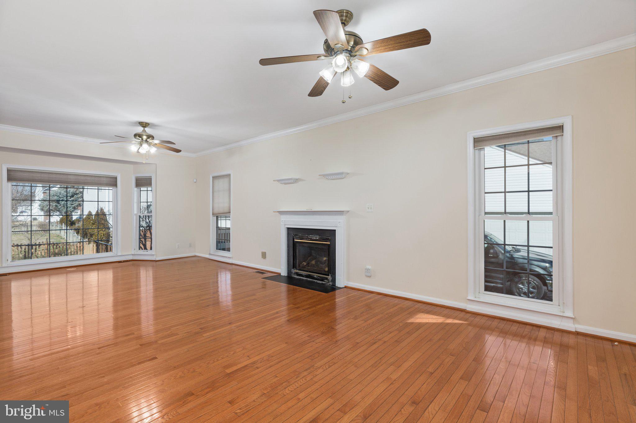 RIVER CLUB - Residential