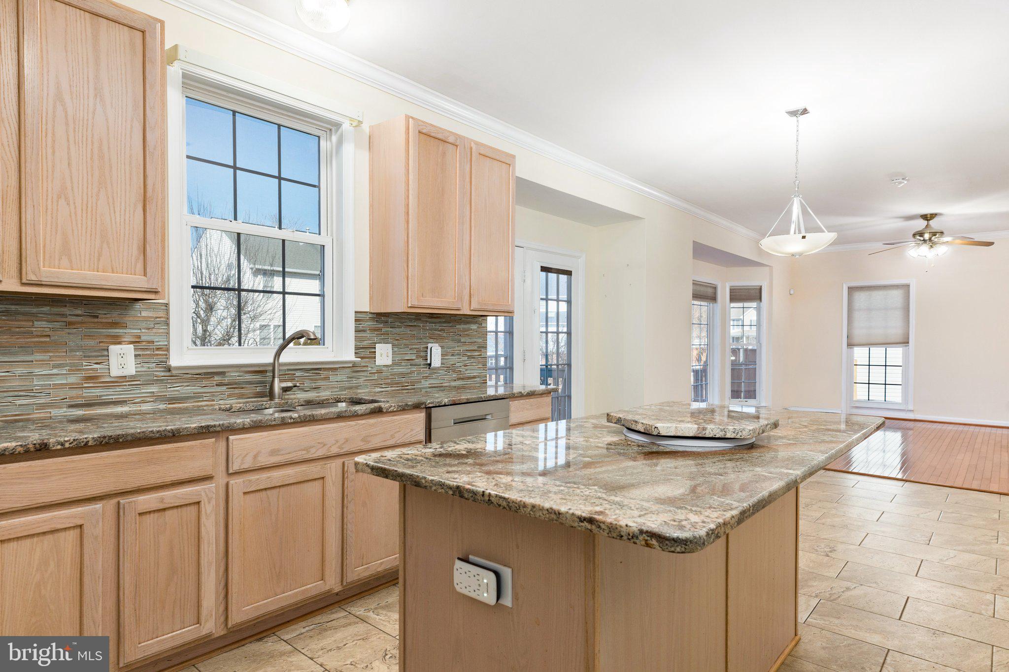 RIVER CLUB - Residential