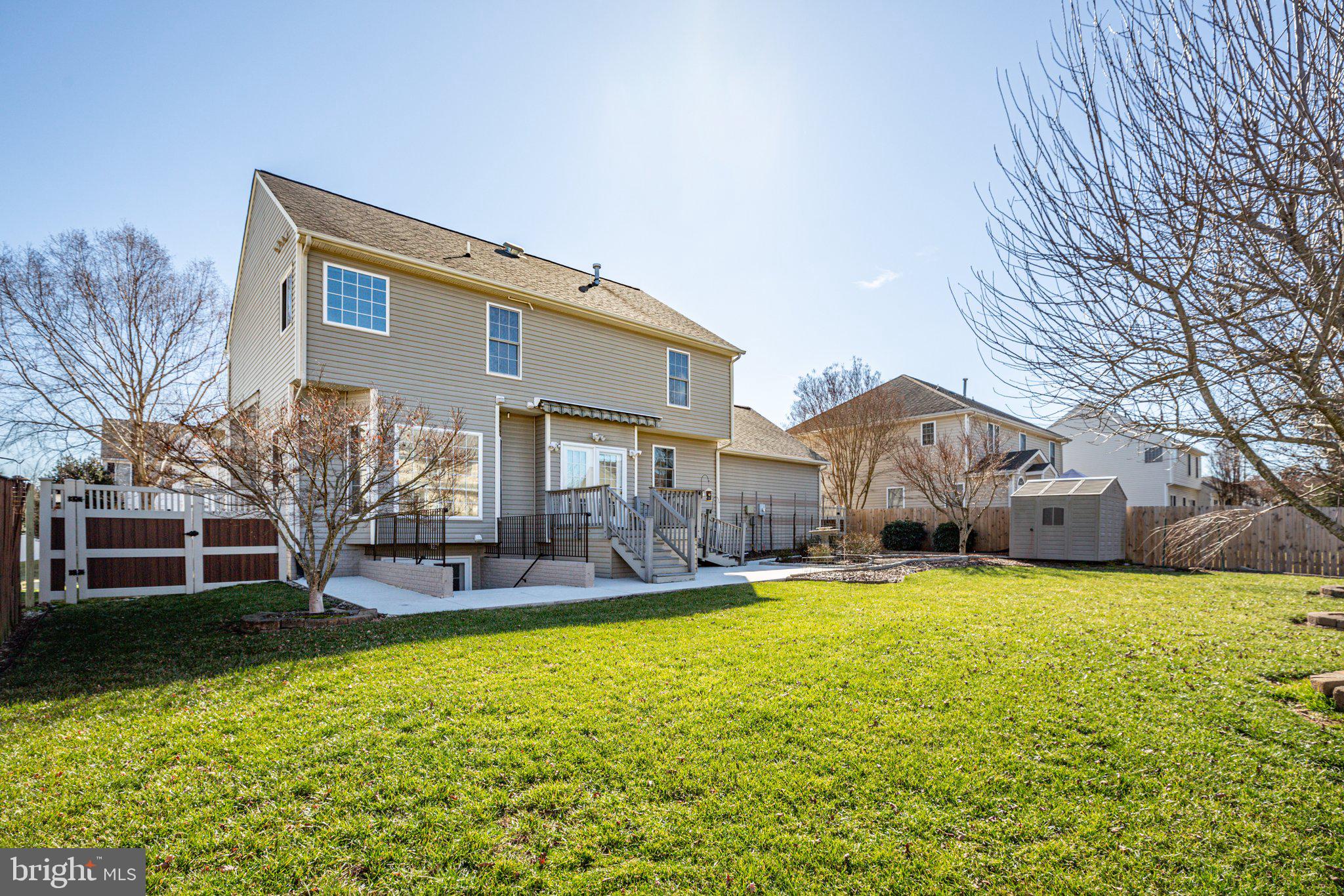 RIVER CLUB - Residential