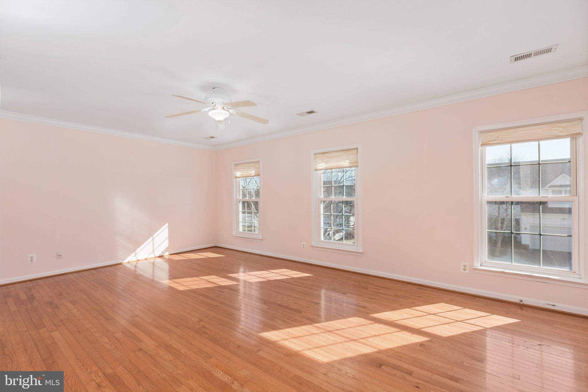 RIVER CLUB - Residential