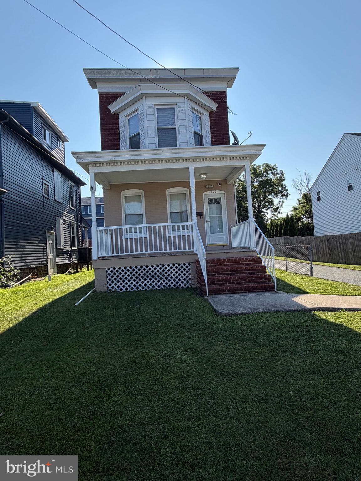 102 NORTHERN AVENUE