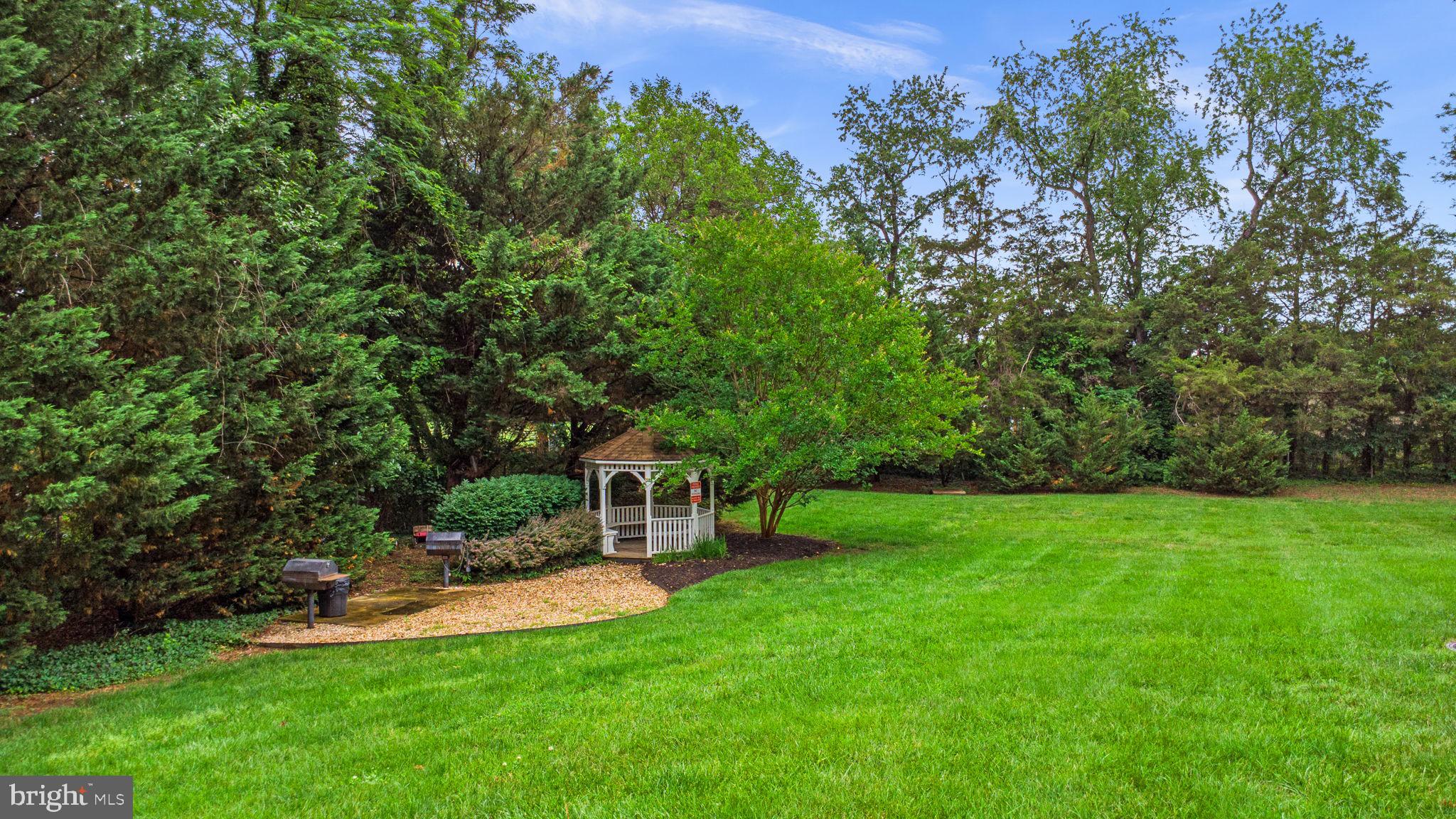 BAILEYS CROSSROADS - Residential