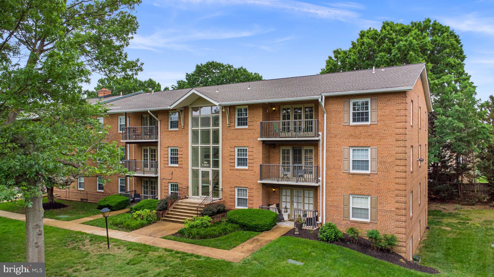 BAILEYS CROSSROADS - Residential