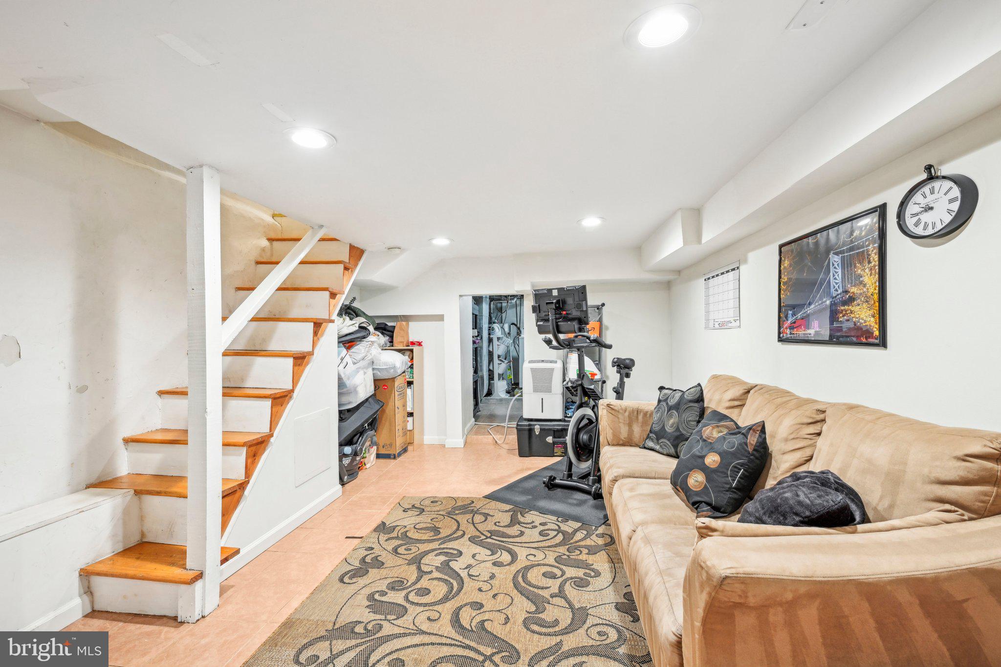 PHILADELPHIA (SOUTH) - Residential