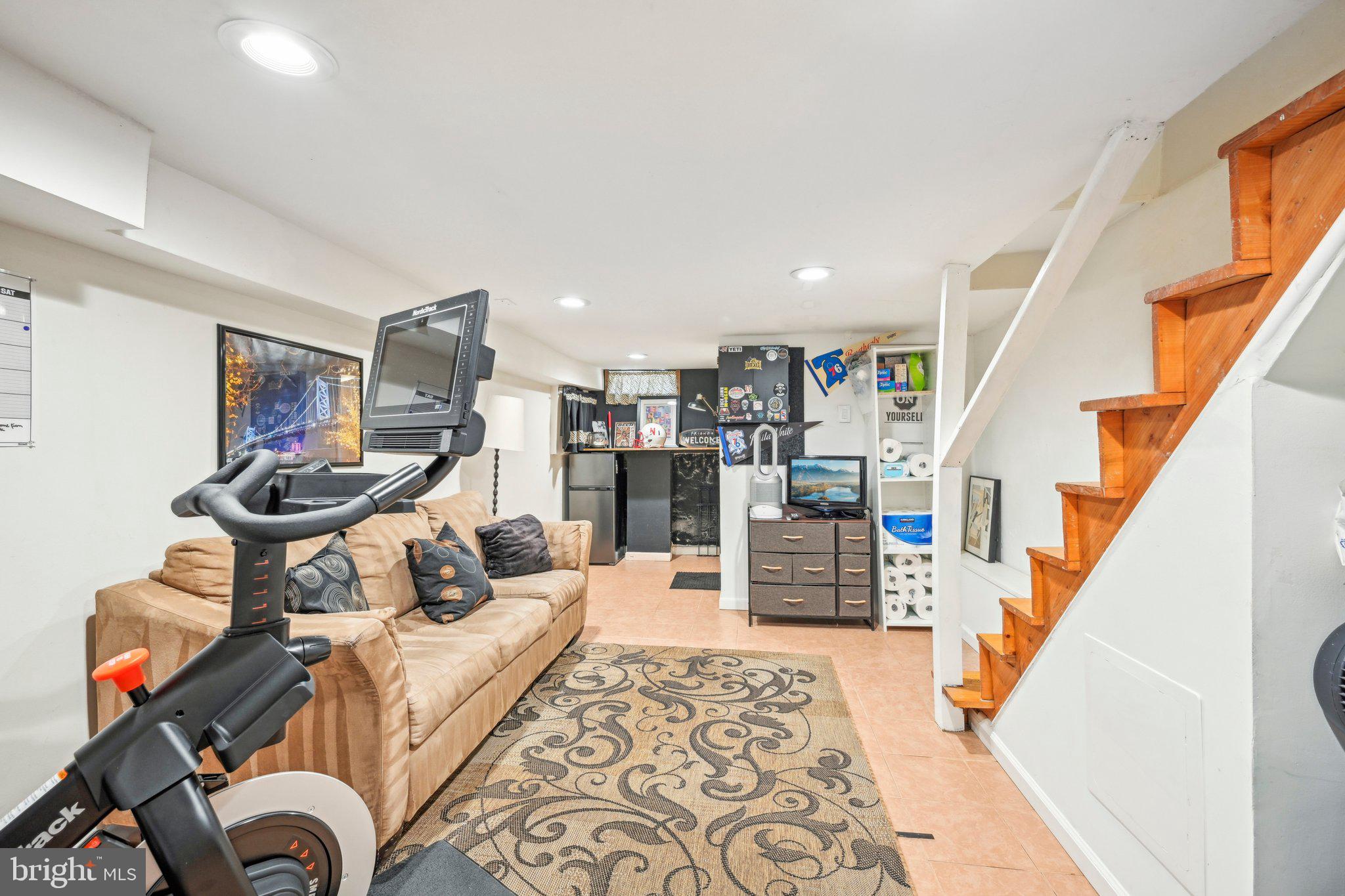 PHILADELPHIA (SOUTH) - Residential