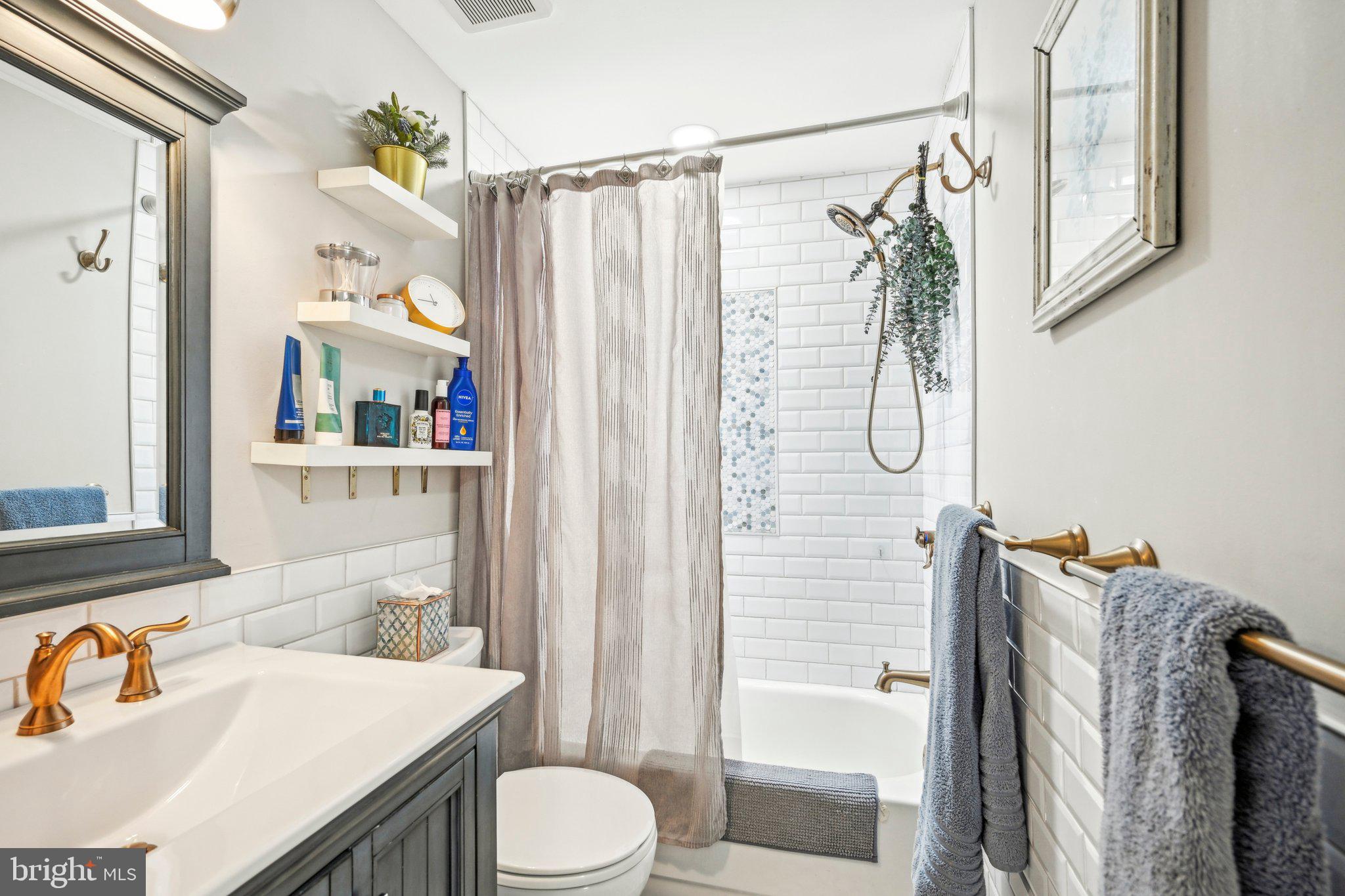 PHILADELPHIA (SOUTH) - Residential