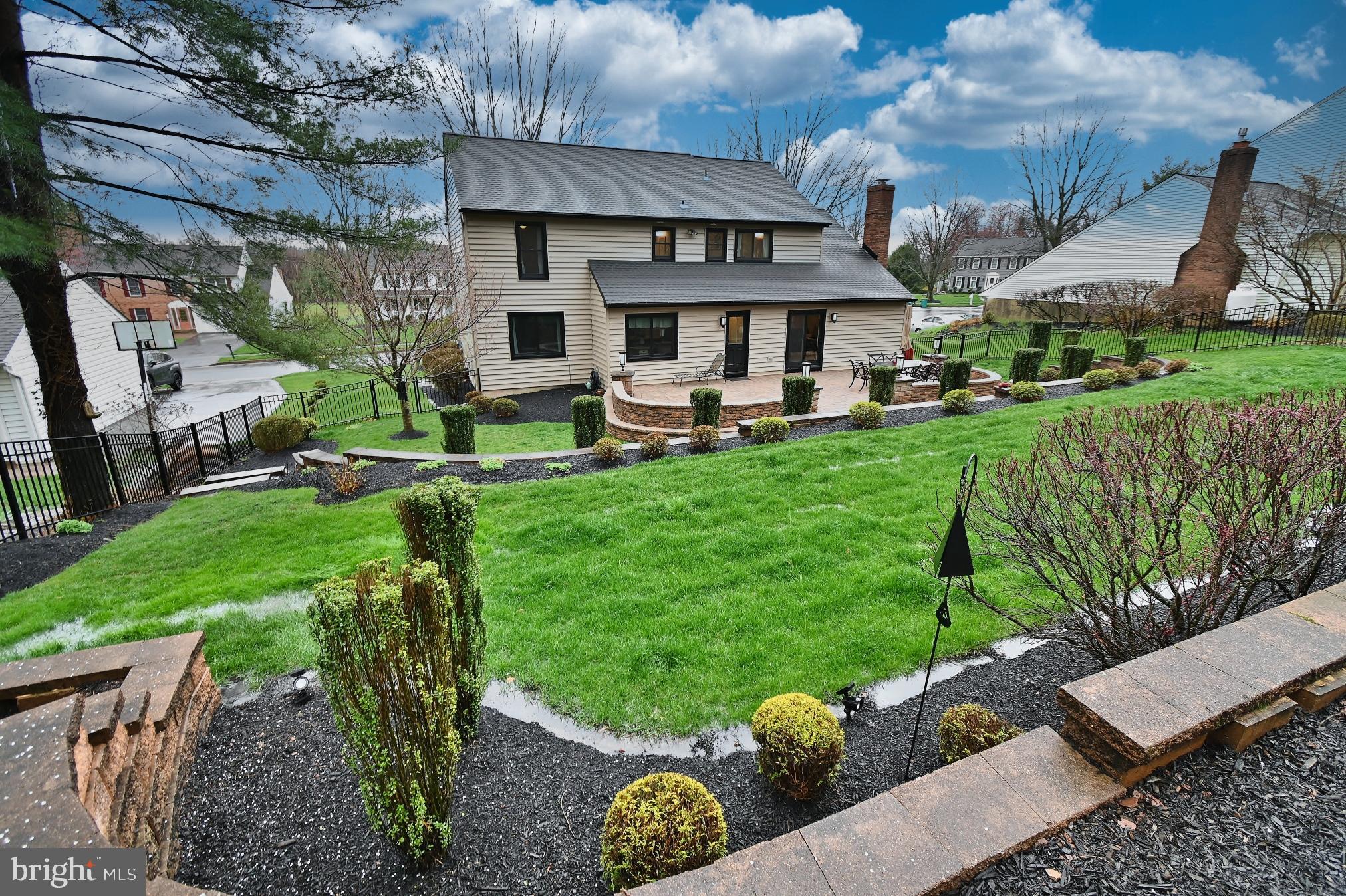 WOODS OF SAXONY - Residential