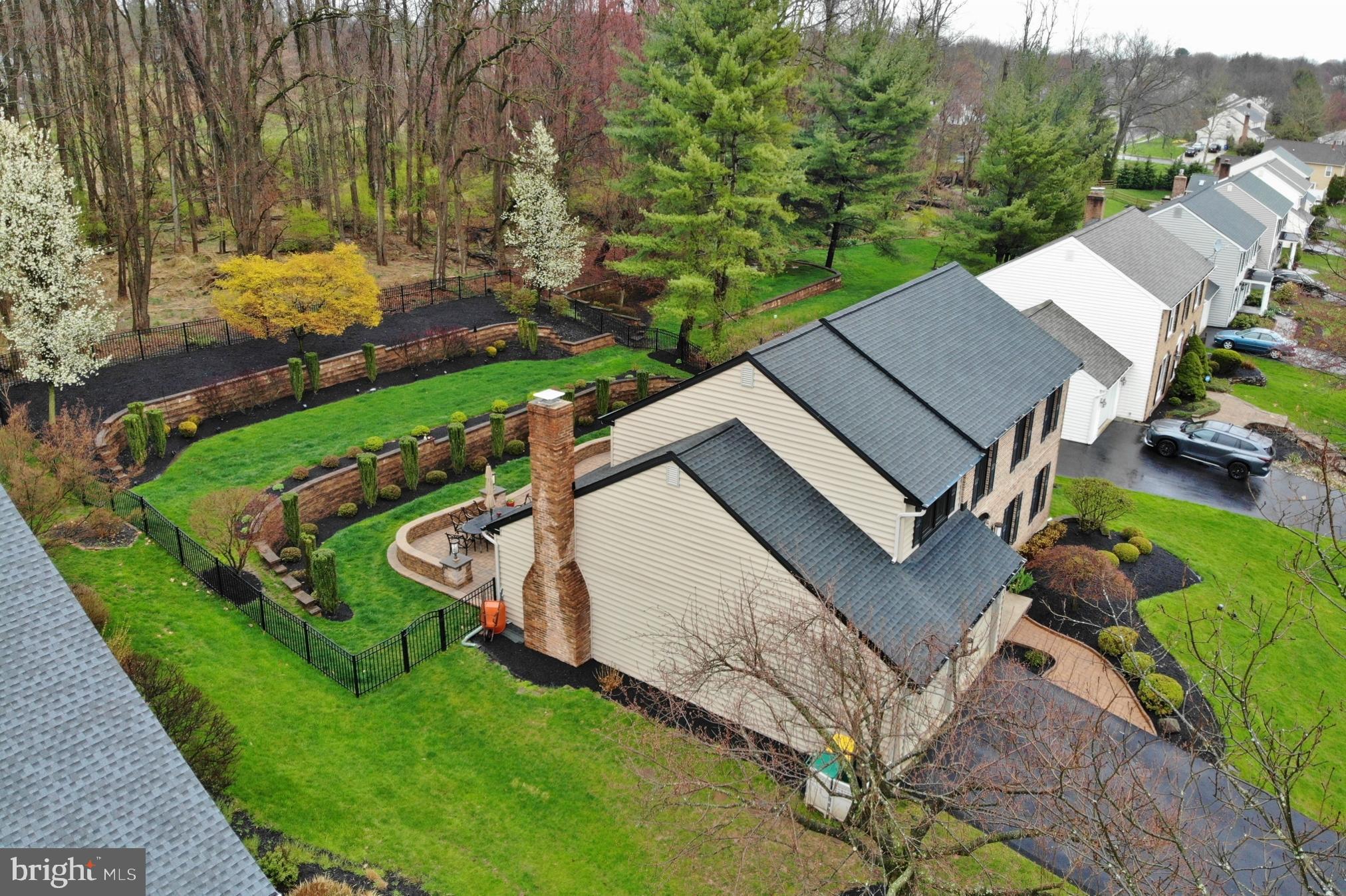 WOODS OF SAXONY - Residential