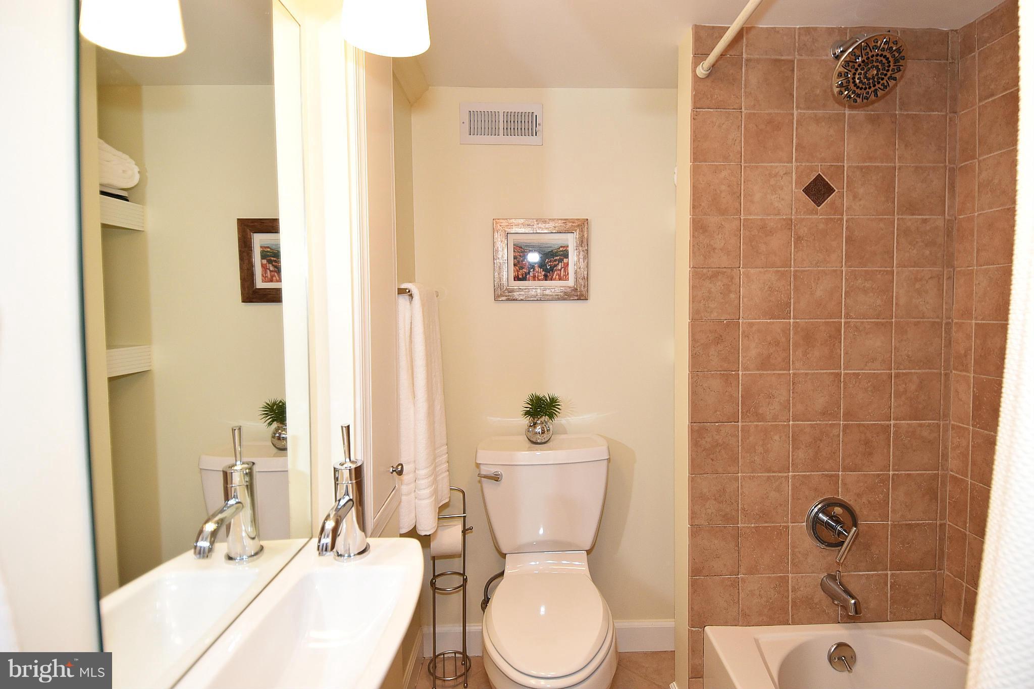 MILBURN TERRACE - Residential