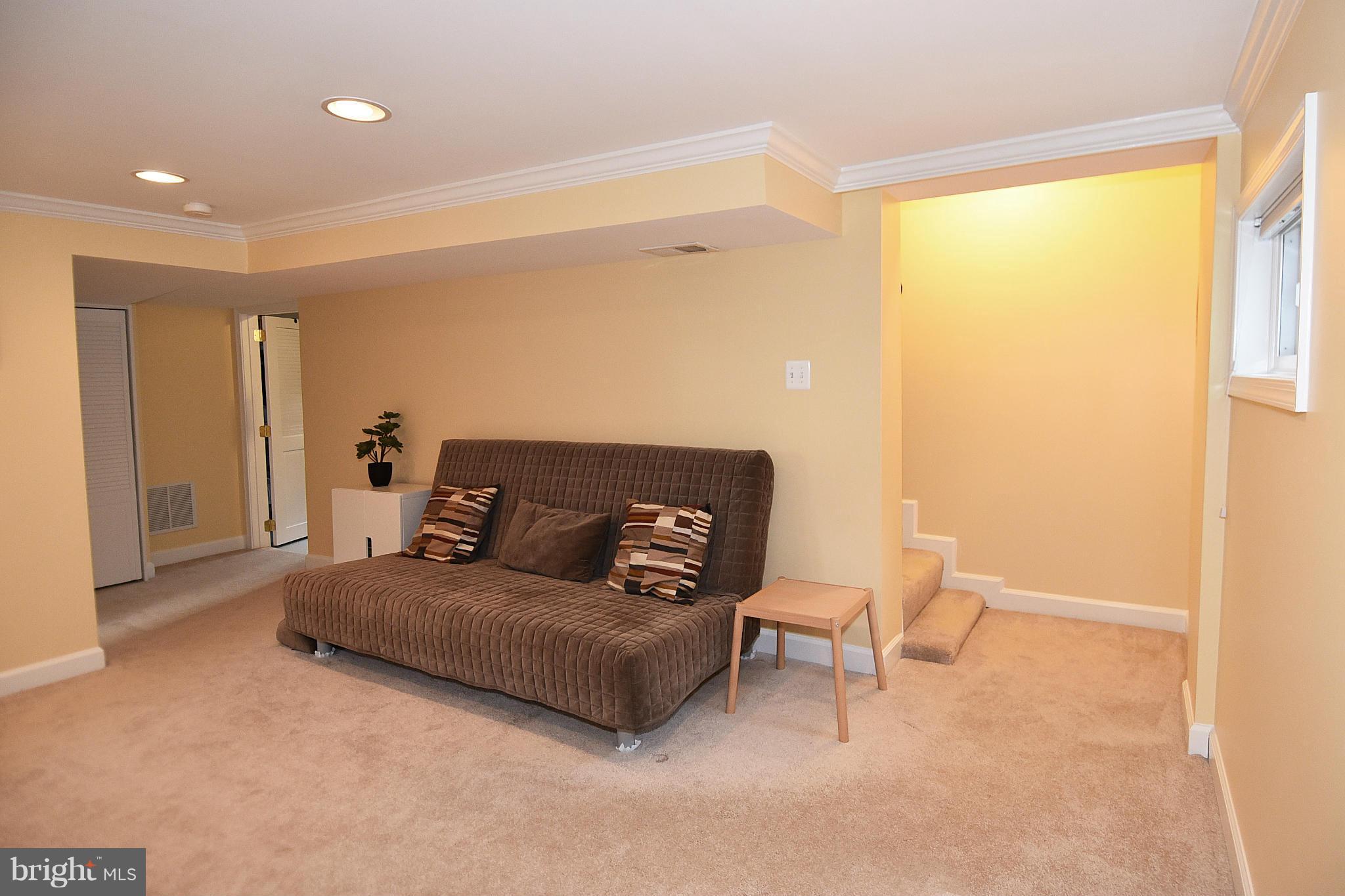 MILBURN TERRACE - Residential