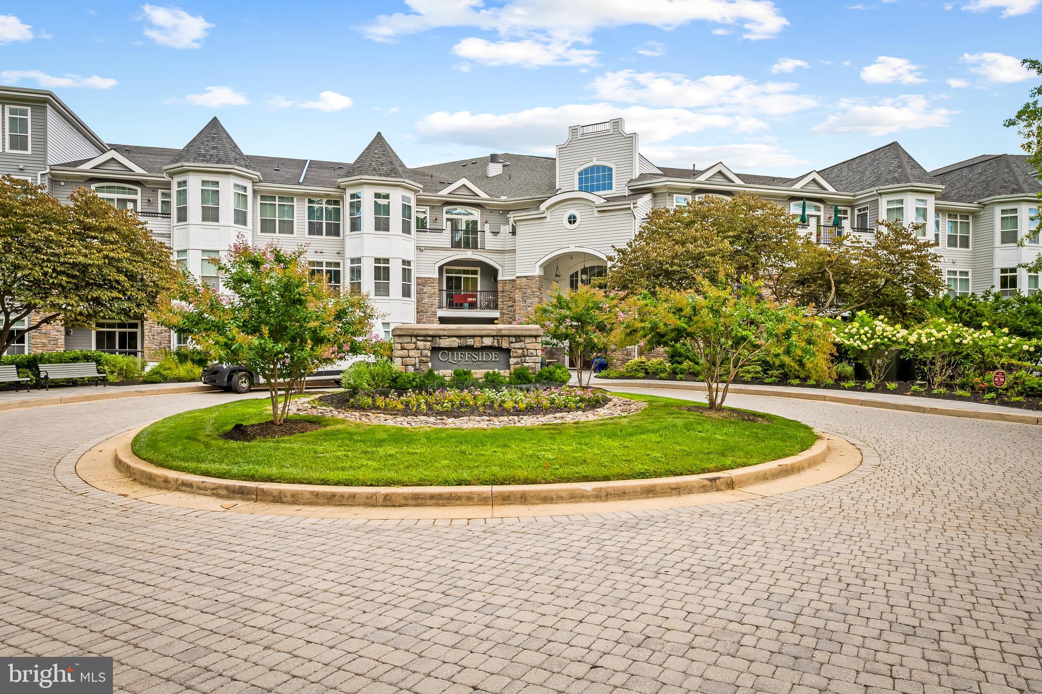 3000 STONE CLIFF DRIVE 106