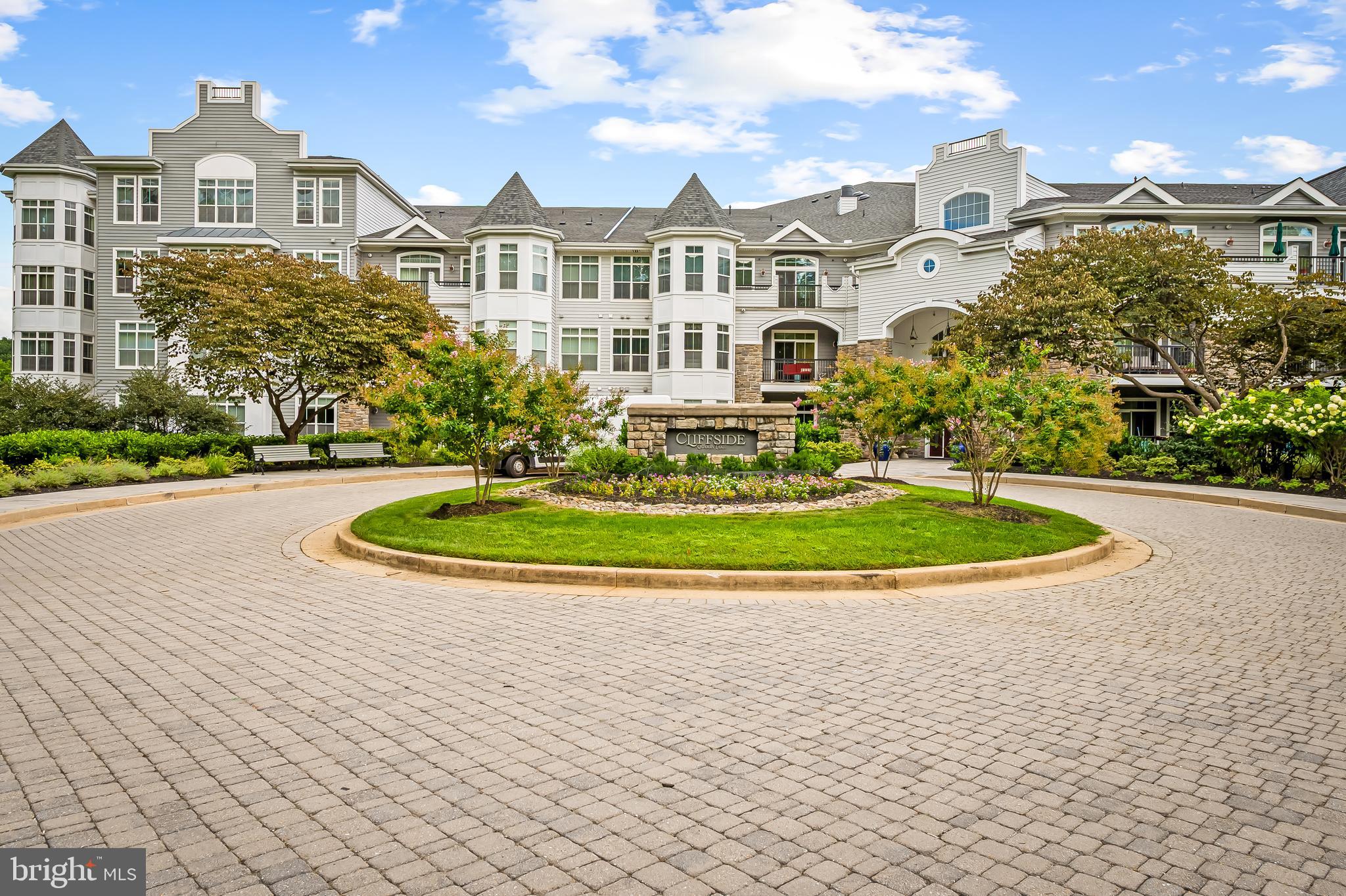 3000 STONE CLIFF DRIVE 106