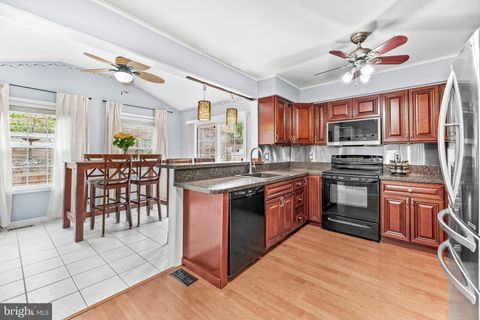 Homes For Sale - 6309 Brookeview Court<br/> Calvert County, CHESAPEAKE BEACH, MD 20732