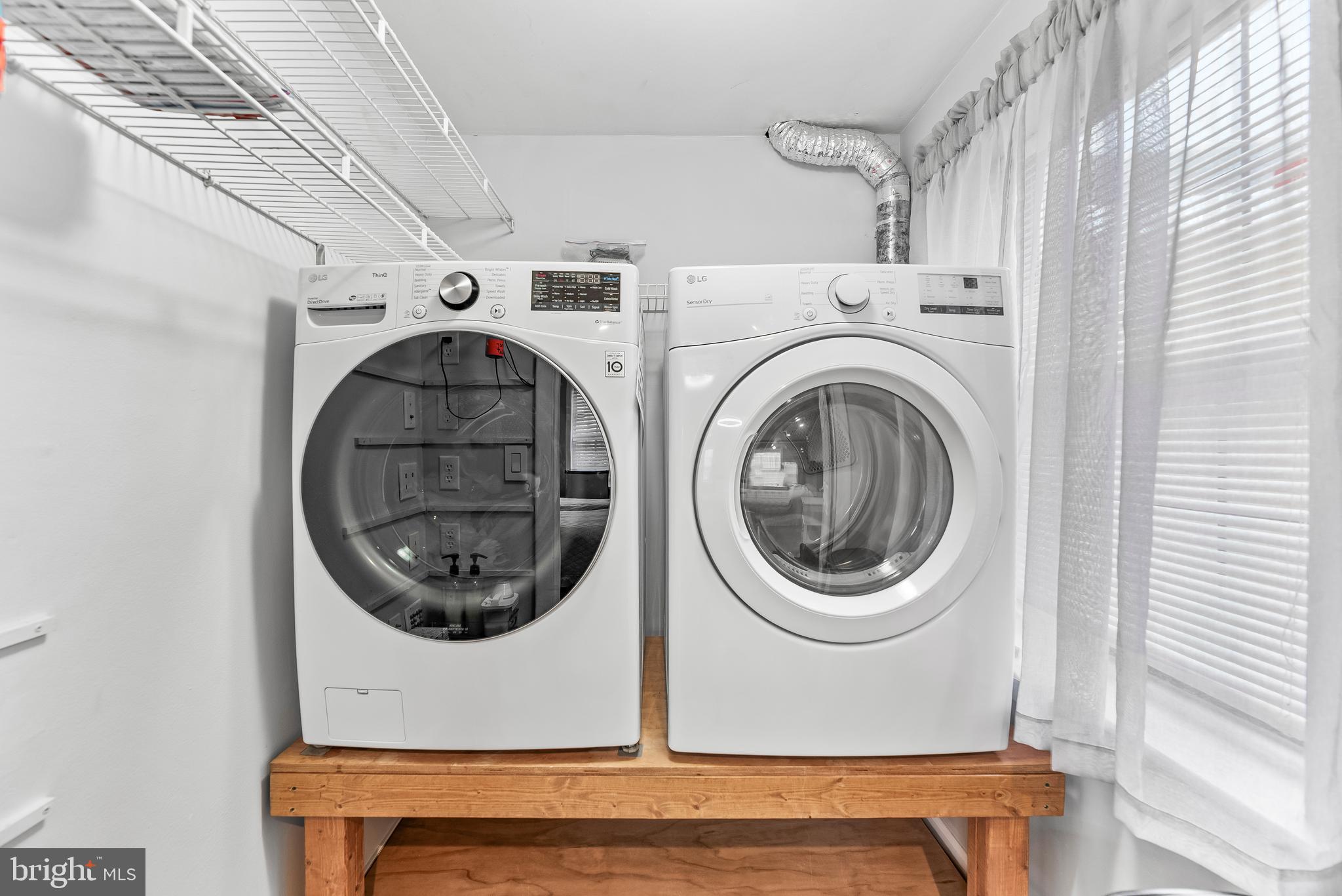 BROOKESIDE - Residential