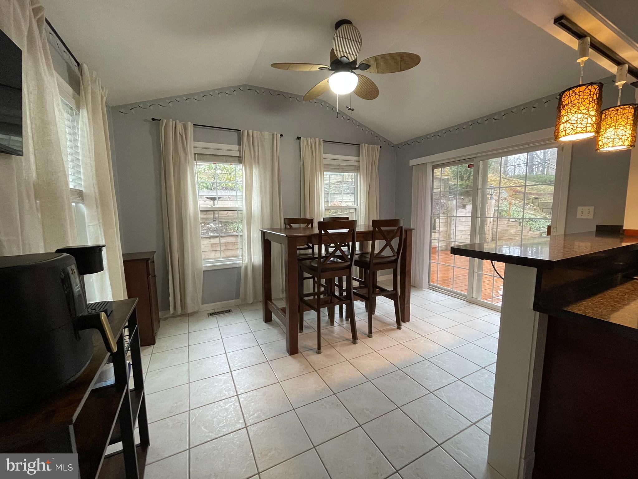 BROOKESIDE - Residential