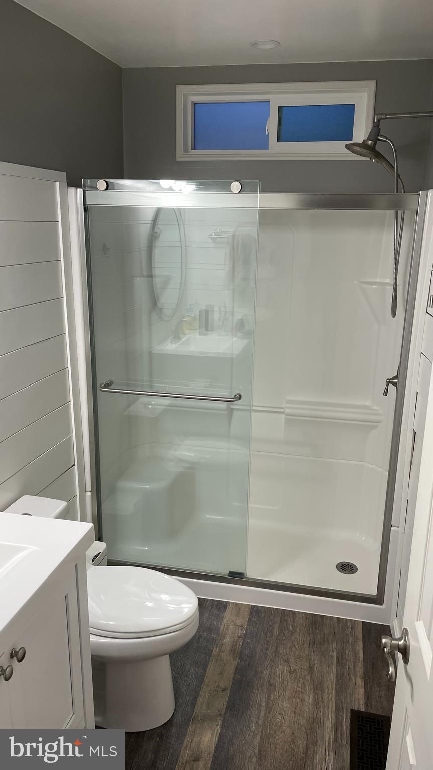 BROOKESIDE - Residential