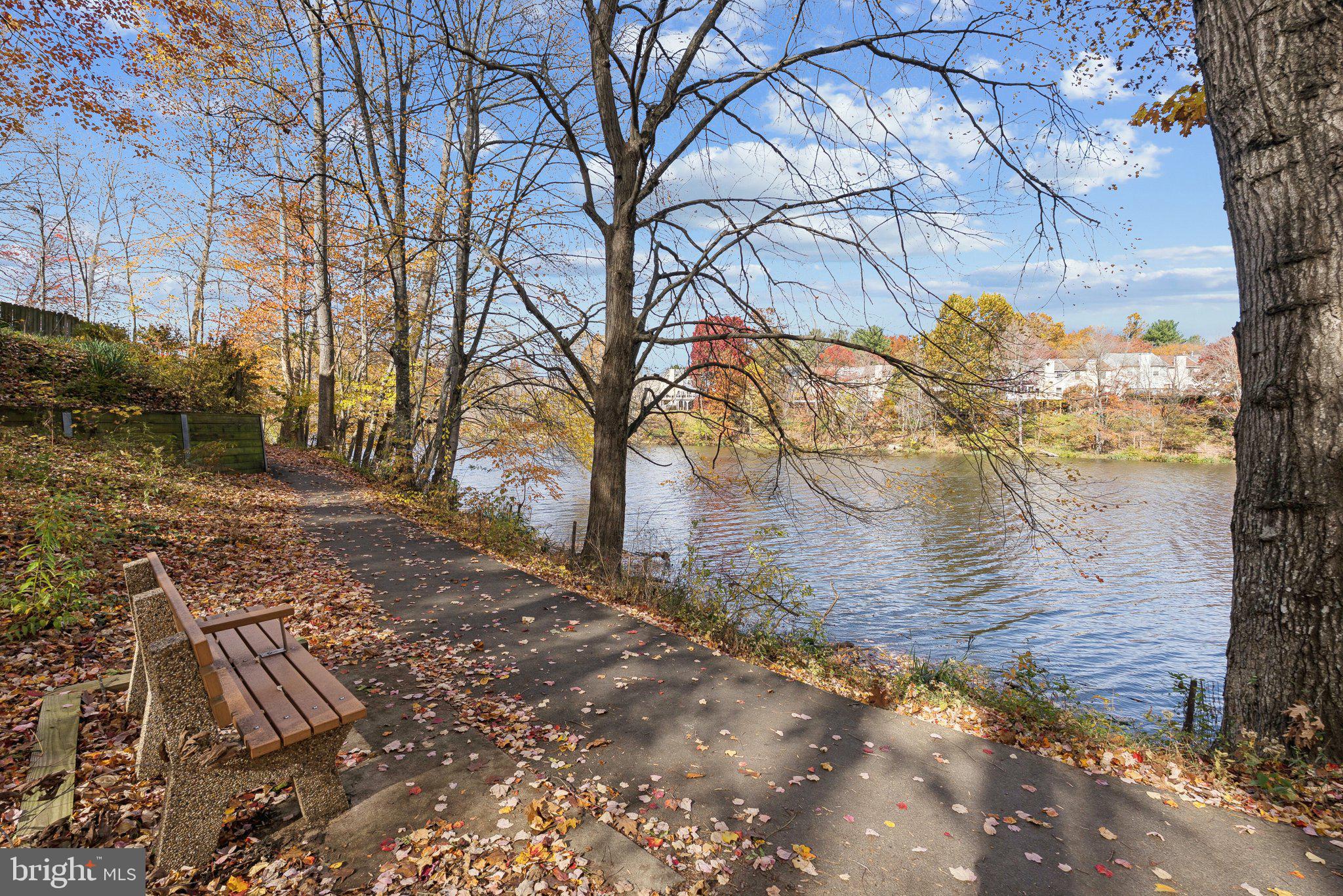 VILLAS WILLOW COVE CODM - Residential