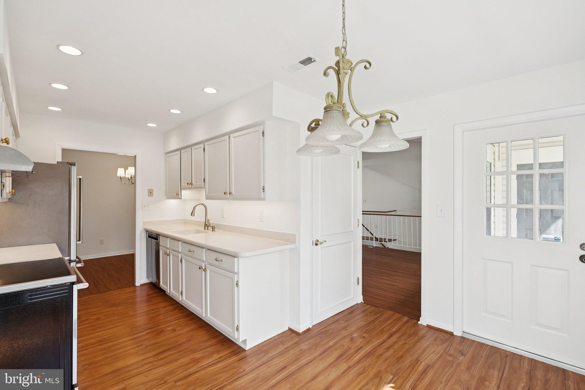 VILLAS WILLOW COVE CODM - Residential